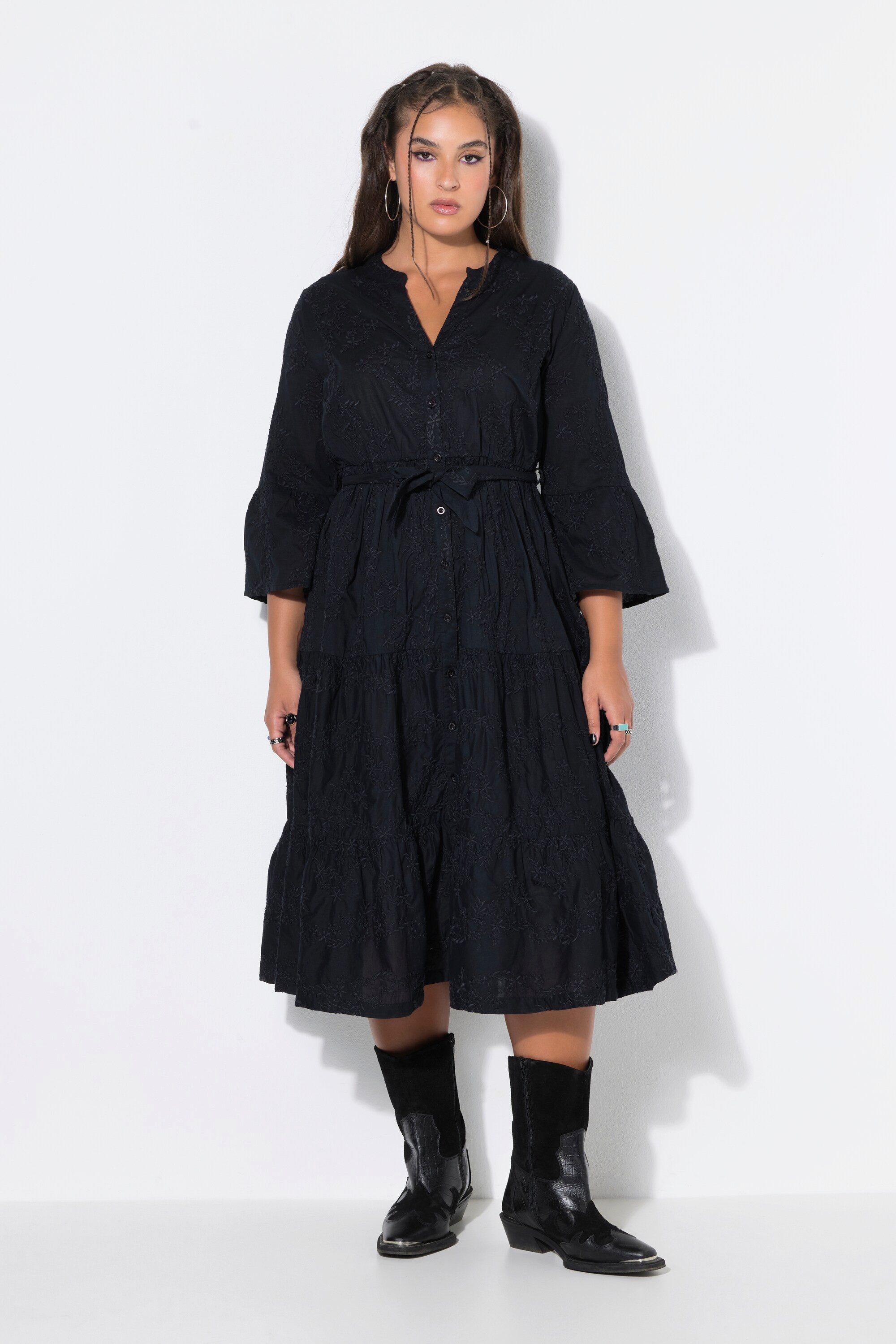 Studio Untold Midikleid Midikleid bequemer Shape Stickerei 3/4-Ärmel