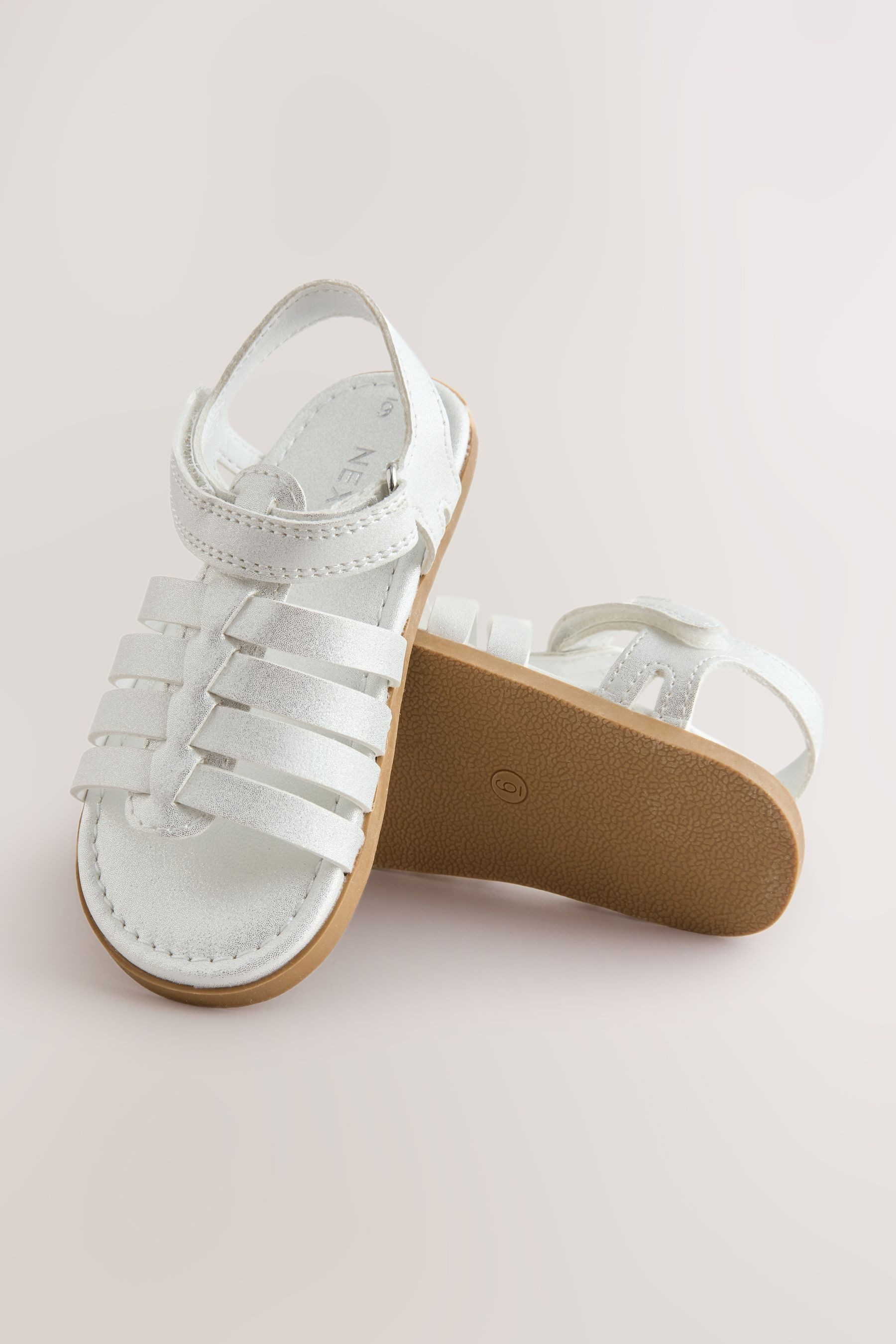 Next Sandalen mit Knöchelriemen und Klettverschluss Sandale – Bild 4 von 5