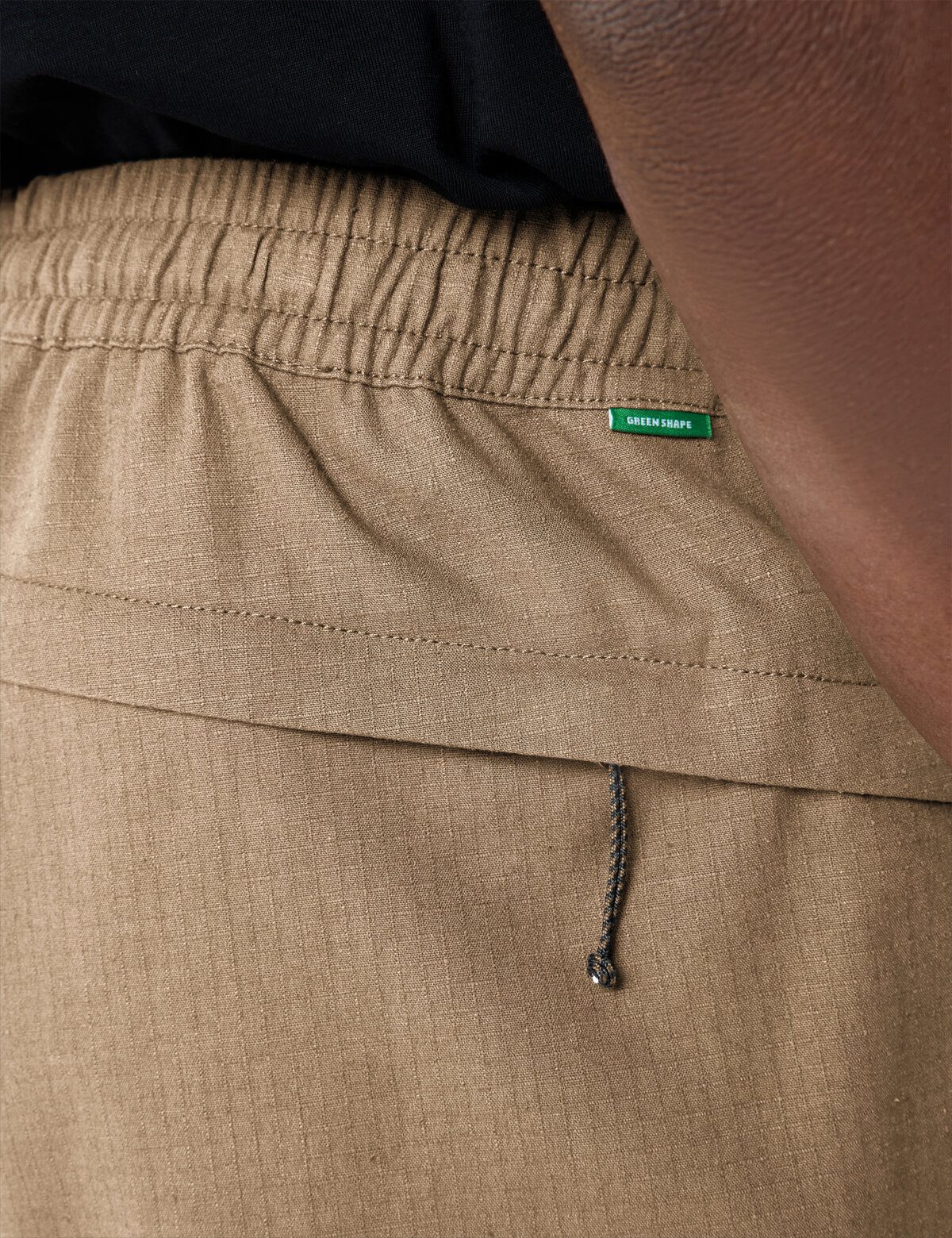 VAUDE Funktionshose Men's Redmont Shorts IV (1-tlg) schnellstrocknende und strapazierfähige Outdoor-Hose