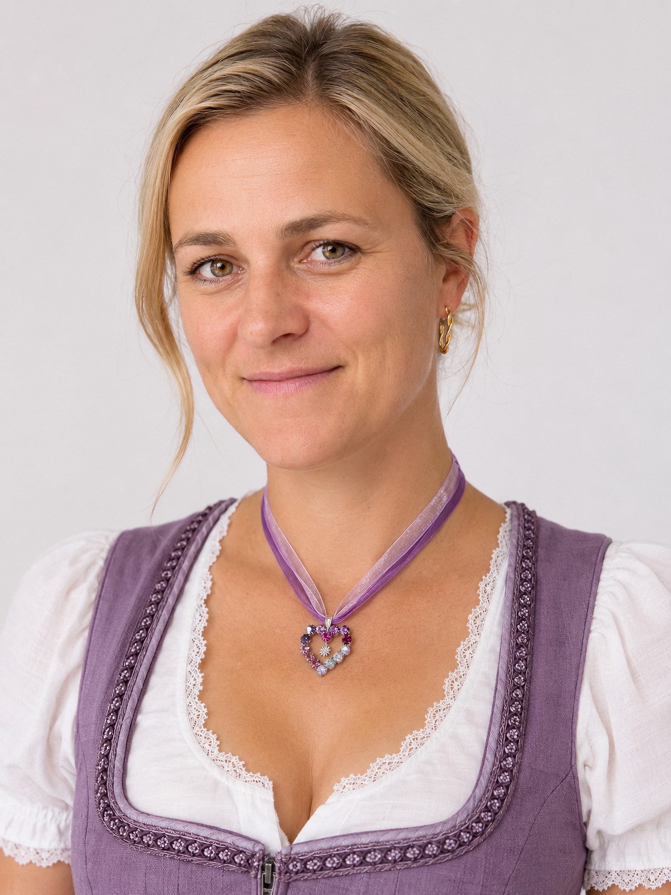 Allgäu Rebell Kette mit Anhänger Gudrun, Herz mit beweglichen Edelweiß – Bild 2 von 4