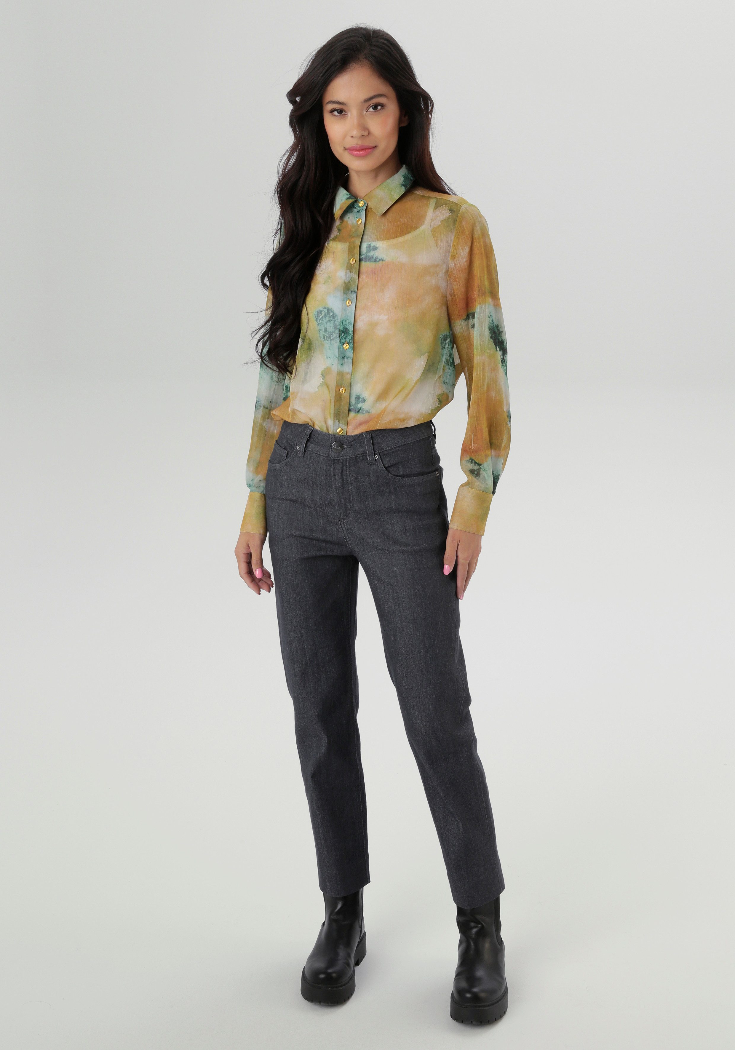 Aniston SELECTED Straight-Jeans in Straight-Form und mit moderner Waschung