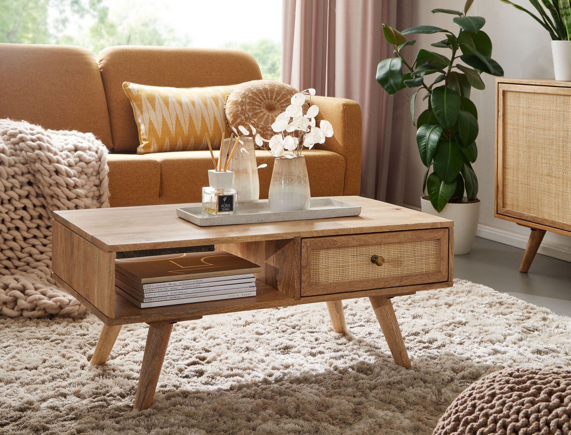 FINEBUY Couchtisch FB60940 90cm Massiv Rattan Wohnzimmertisch eckig Ablage Schublade (90x40x45 cm Mango Massivholz / Rattan Rechteckig), Sofatisch Rechteckig, Wohnzimmertisch Schublade