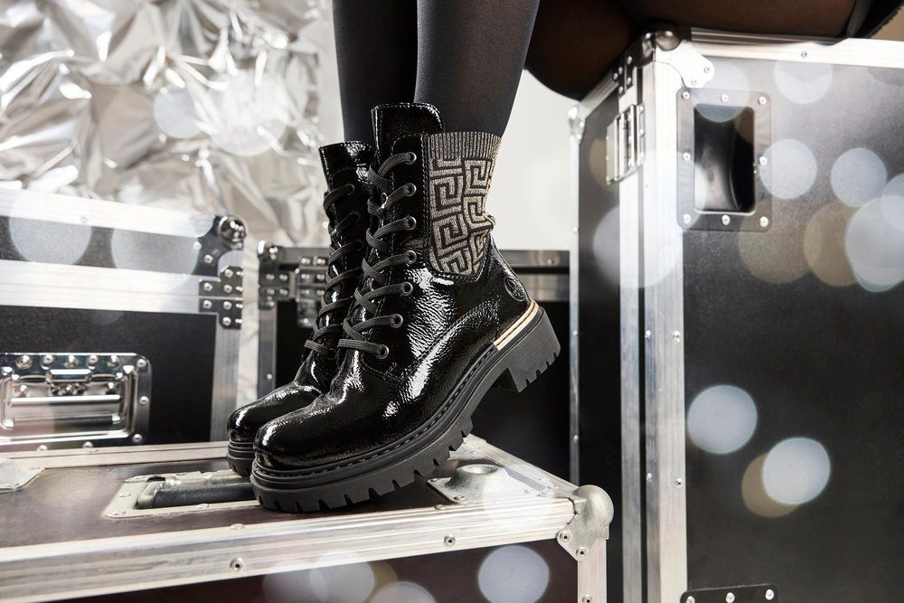 Schnürboots