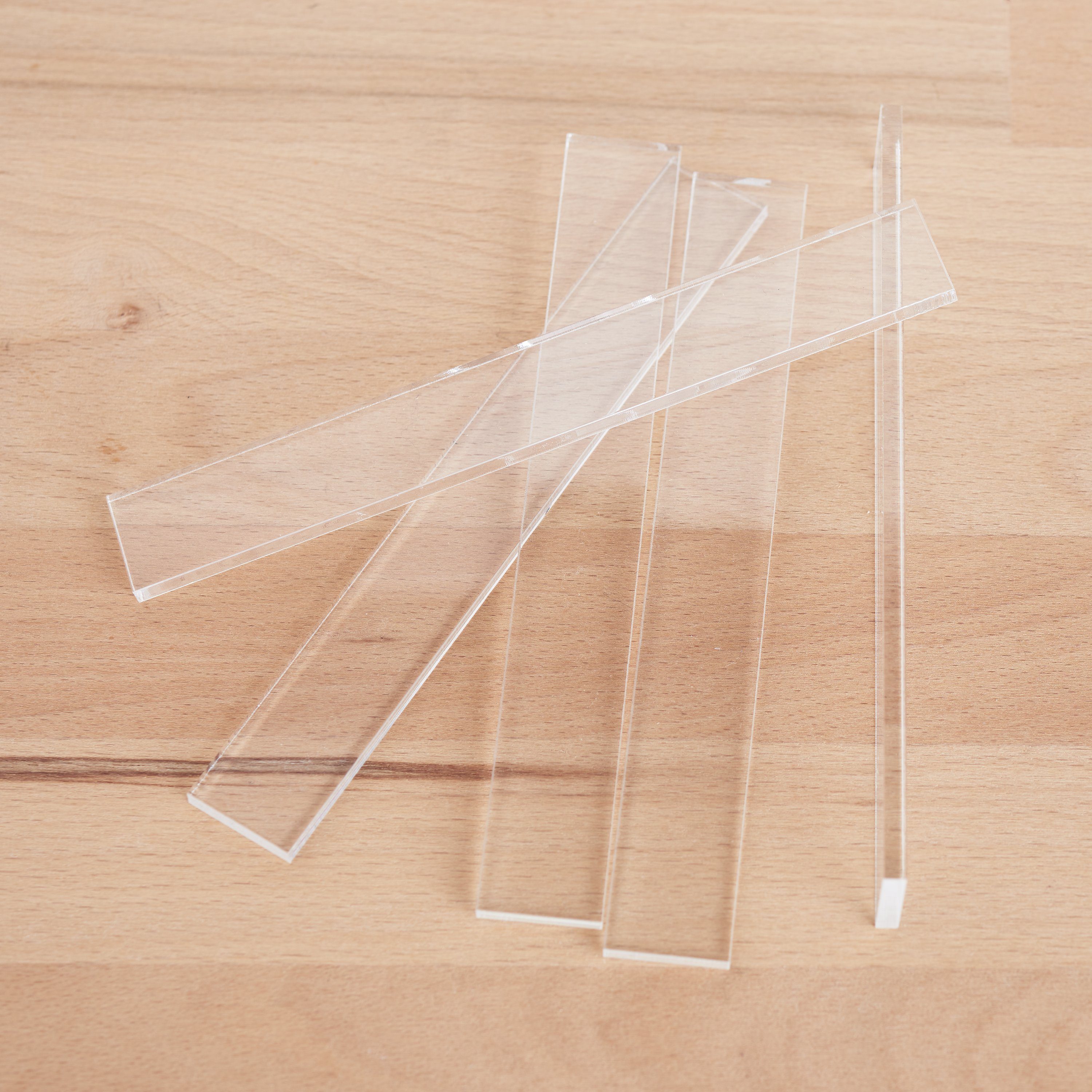 Hängedekoration Acrylklötzchen, 16 cm x 2,2 cm 5 Stück