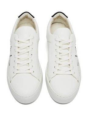 NINE TO FIVE Laced Sneaker #gracia Sneaker