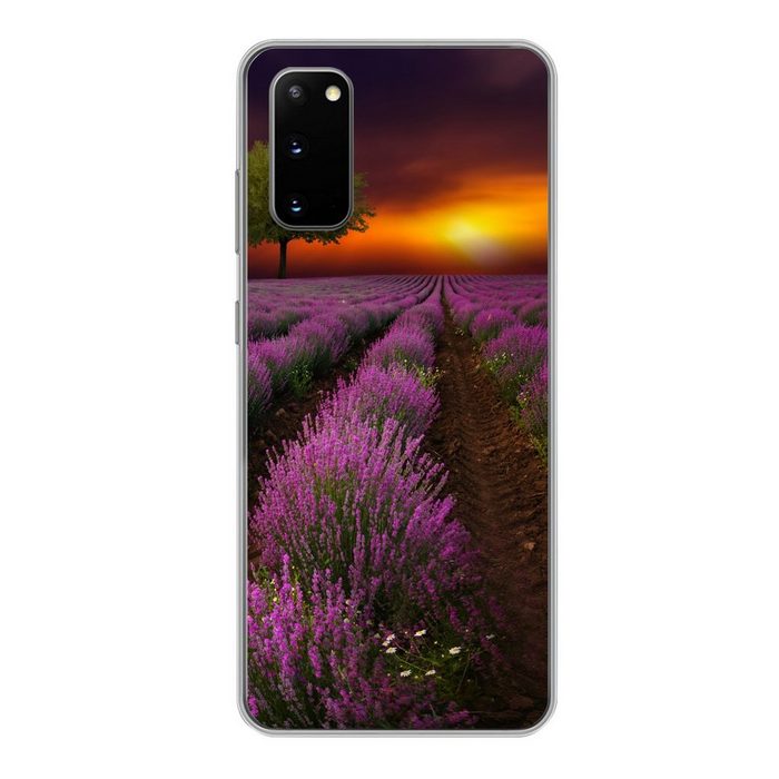 MuchoWow Handyhülle Schönes Lavendelfeld an einem dunklen Abend mit Sonnenuntergang Phone Case Handyhülle Samsung Galaxy S20 Silikon Schutzhülle
