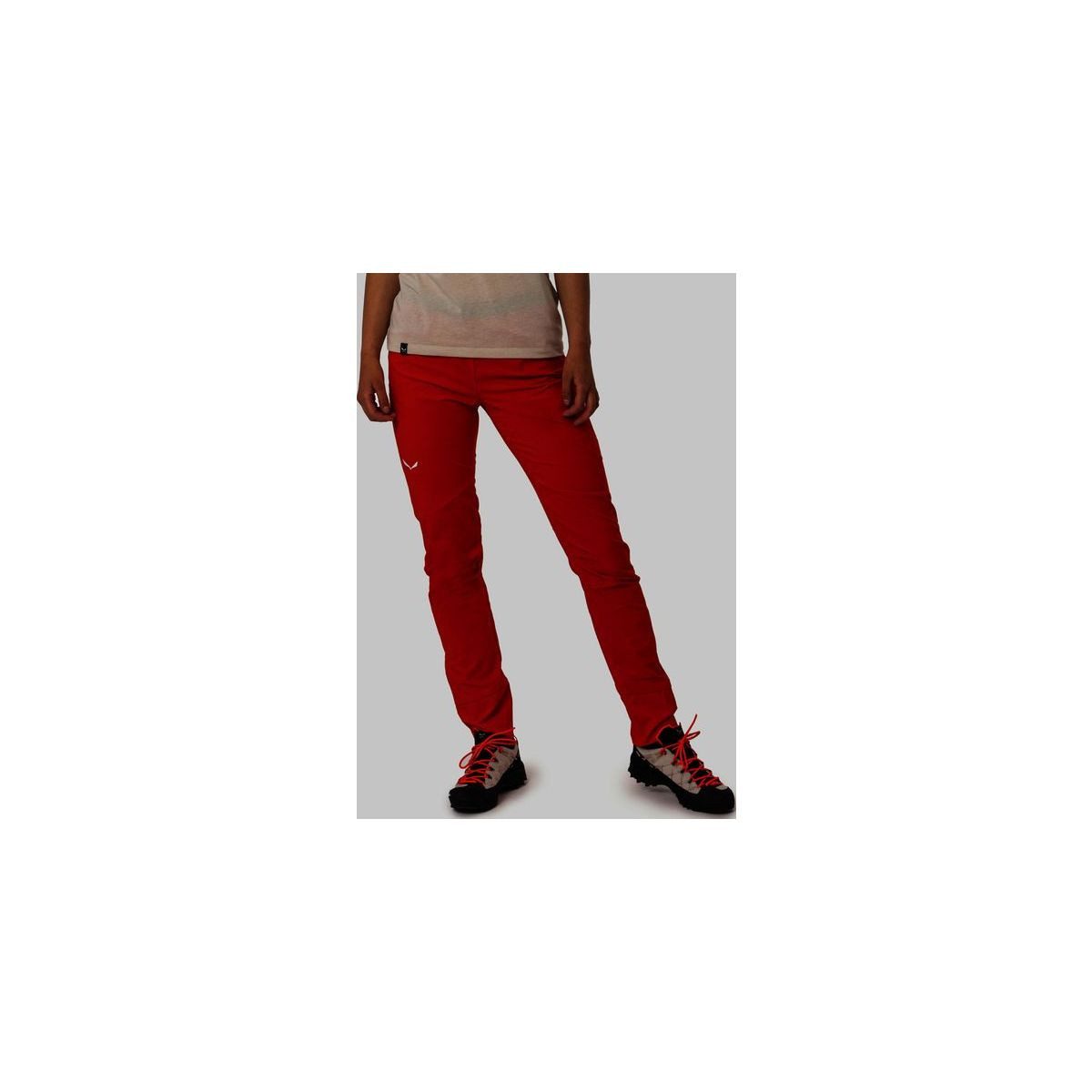 Salewa Outdoorhose Agner Light 2 Durastretch W Pants Leichte, dehnbare und wasserabweisende Kletterhose für Damen, ideal
