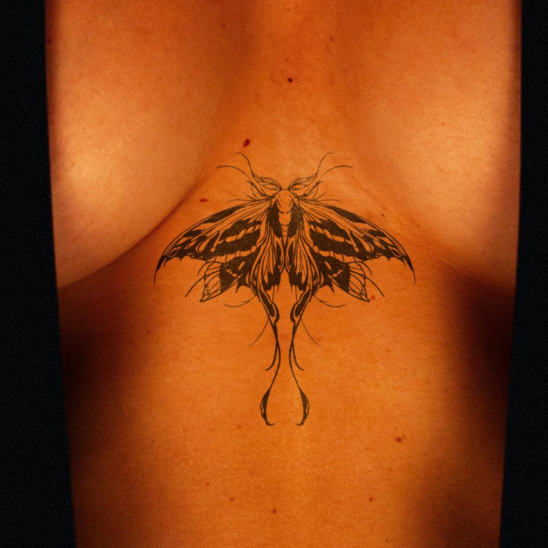 Inkster Schmuck-Tattoo Detaillierte Motte Tattoo, wasserfestes temporäres Tattoo, 2 Wochen Halt