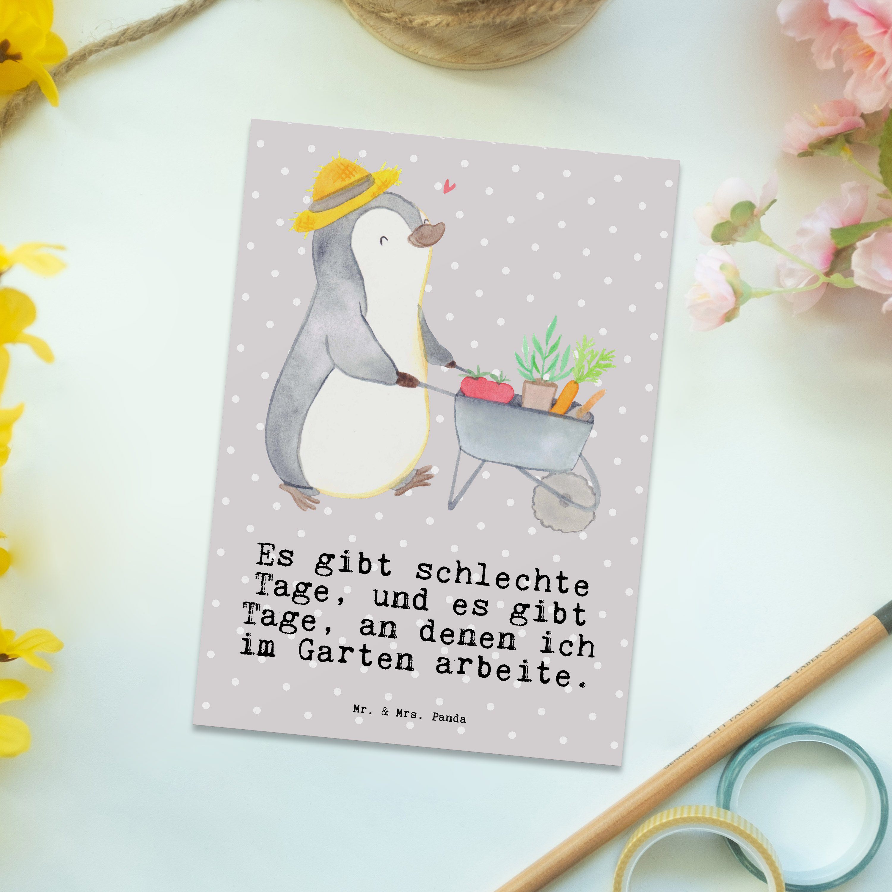 Postkarte Karte, Tage - Grau Mrs. Pinguin Ansichtsk Geschenk, Mr. & Pastell - Panda Gartenarbeit