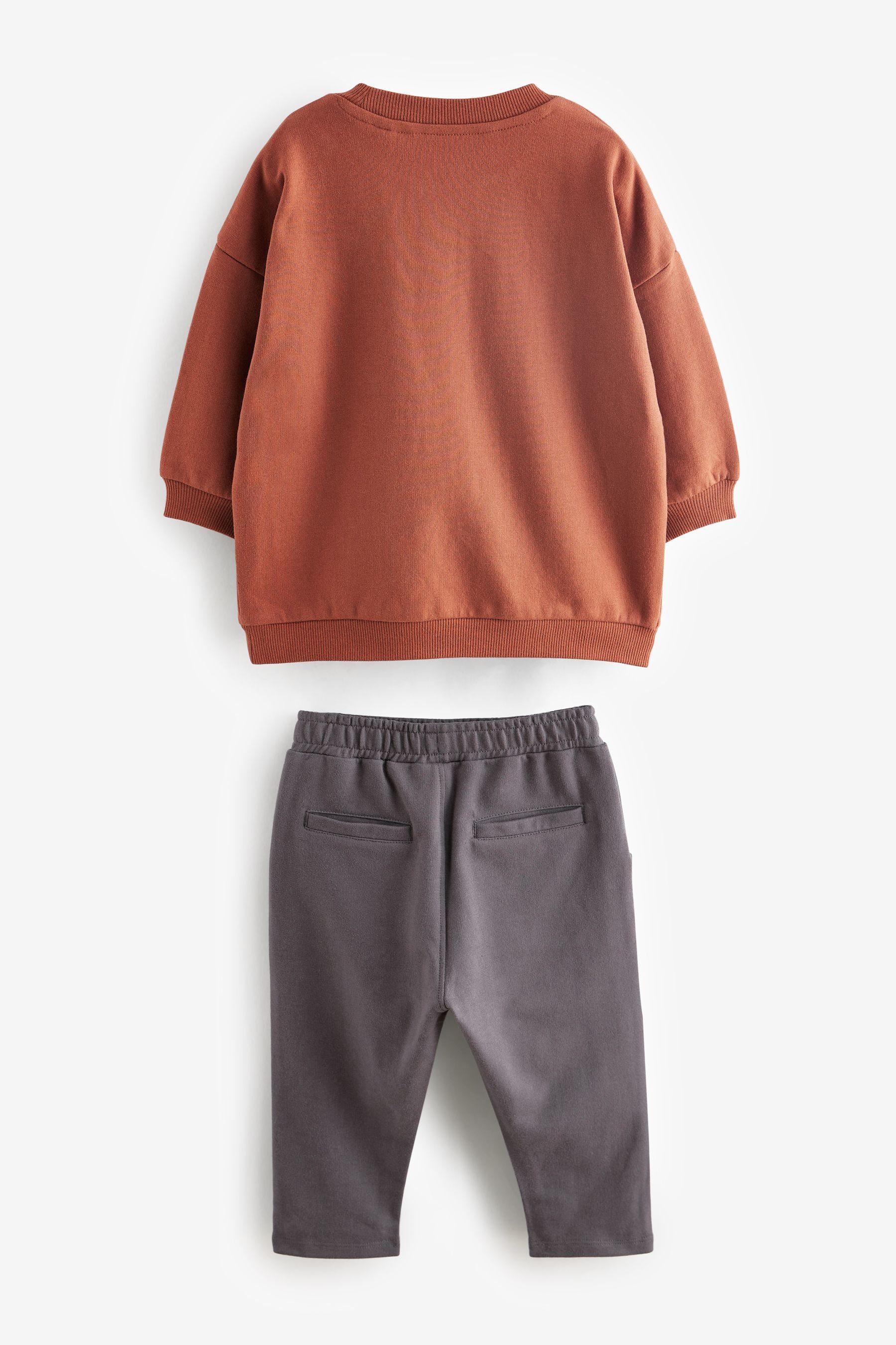 Next Sweatanzug Sweatshirt mit Motiv (2-tlg) Jogginghose Logo und Set Rust Brown/Grey Oversized im