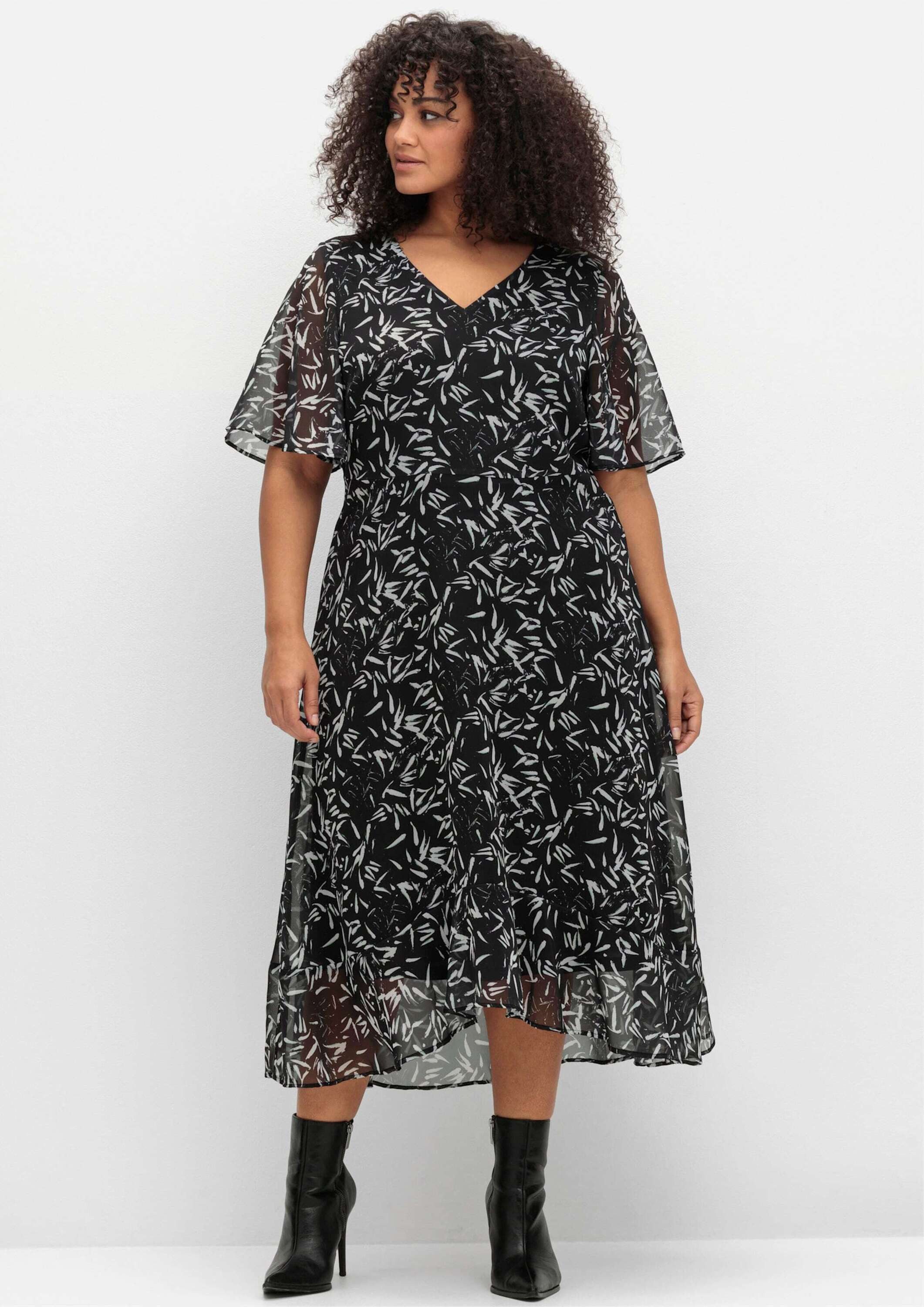 Sheego Etuikleid Chiffonkleid Kurzarm mit Blumendruck und Volant am Saum günstig online kaufen