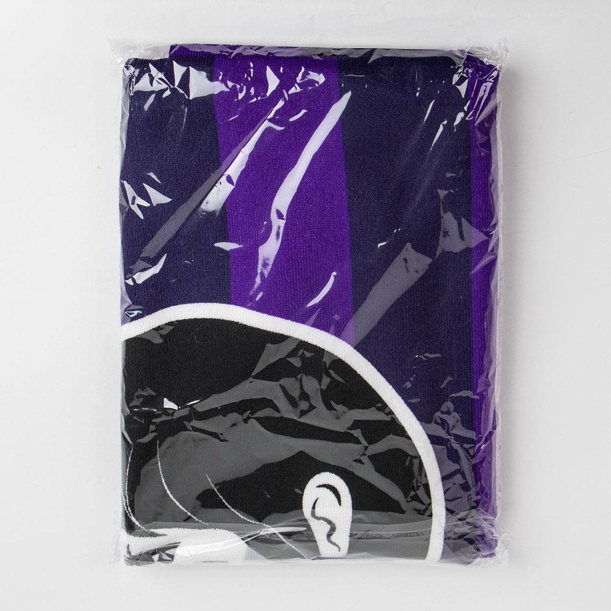 Cerda Strandtuch Wednesday Badehandtuch 140x70 cm Mikrofaser-Strandtuch aus Polyester