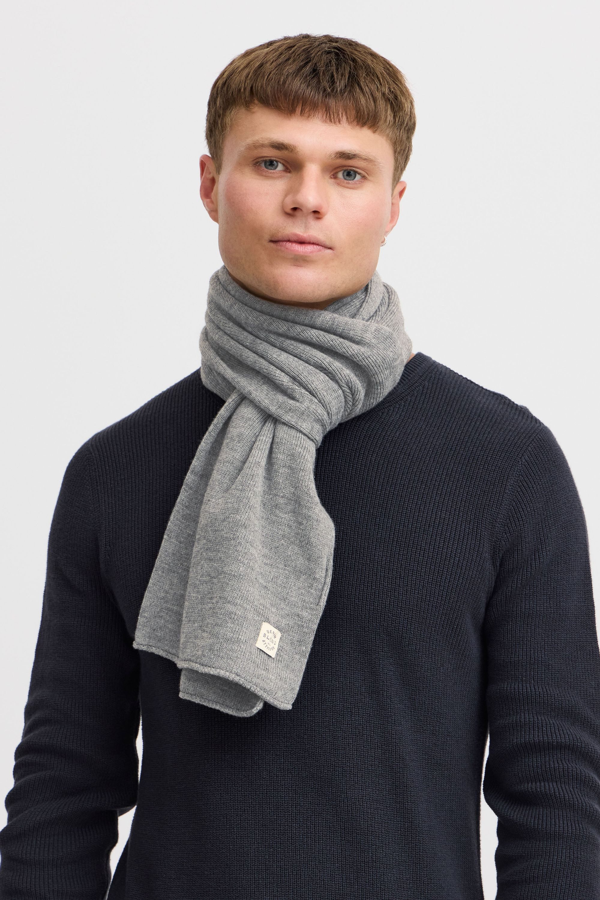 Blend Strickschal BHScar, Schal mit Logobadge günstig online kaufen