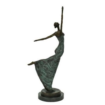 Casa Padrino Dekofigur Luxus Jugendstil Bronze Skulptur Tänzerin Antikgrün Bronze auf Marmorsockel H 53.5 cm - Bronzefigur - Dekofigur - Deko Accessoires