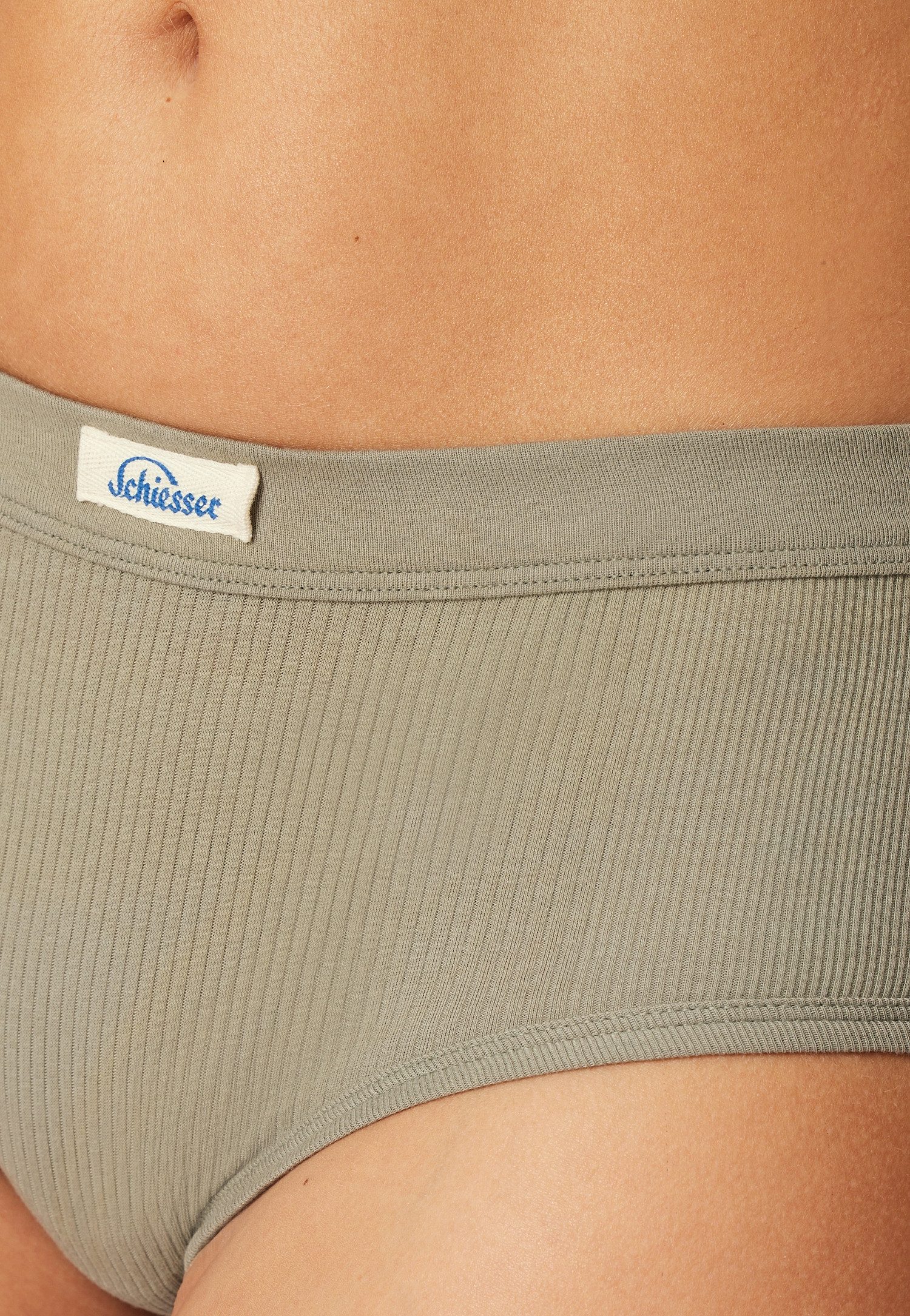 Schiesser Panty Revival Kollektion mit platziertem Rippmuster und breitem Bundgummi – Bild 4 von 5