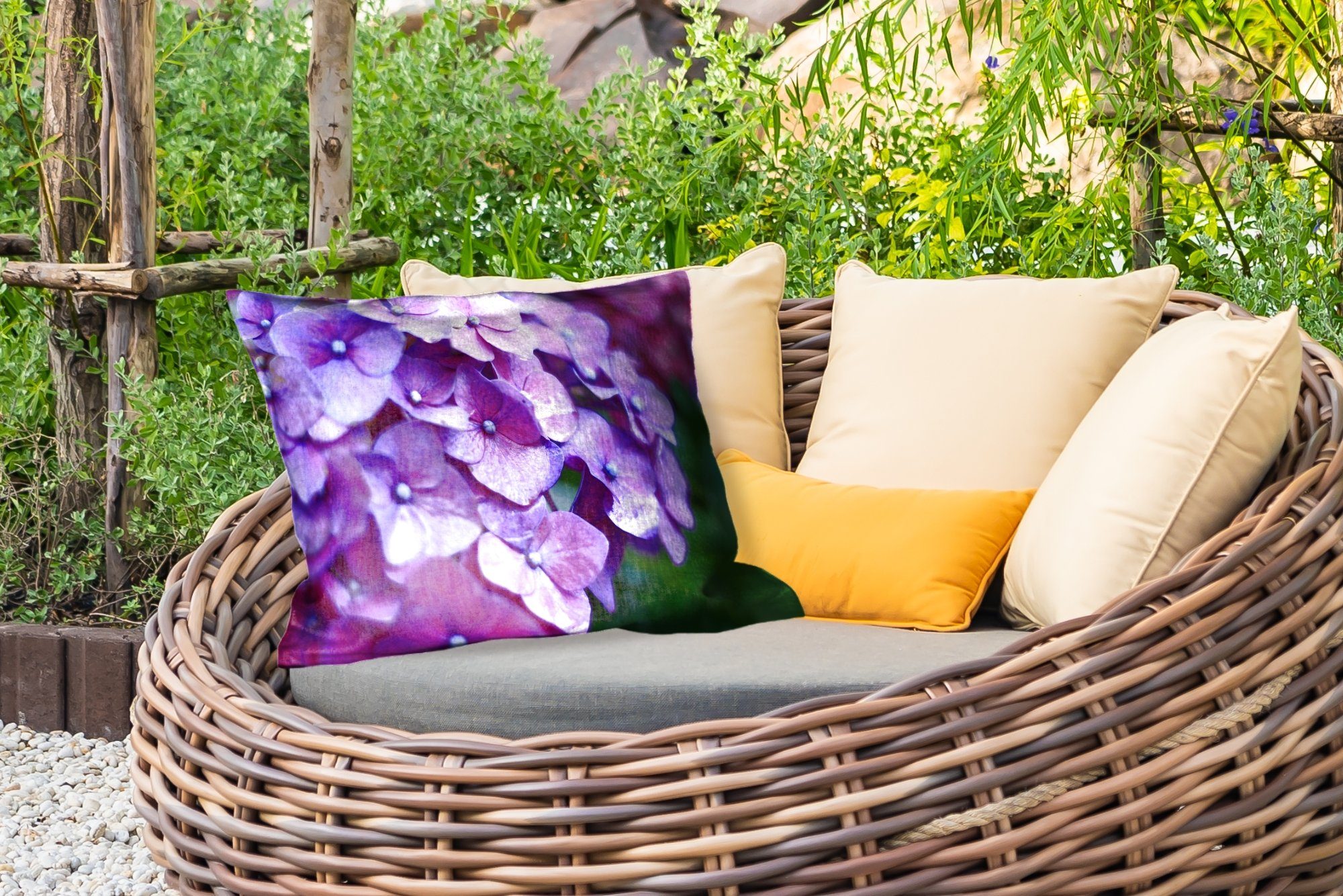 Dekokissen Polyester, - - - - Lila Outdoor-Dekorationskissen, Natur Blütenblätter, Hortensie MuchoWow Dekokissenbezug, Kissenhülle Blumen
