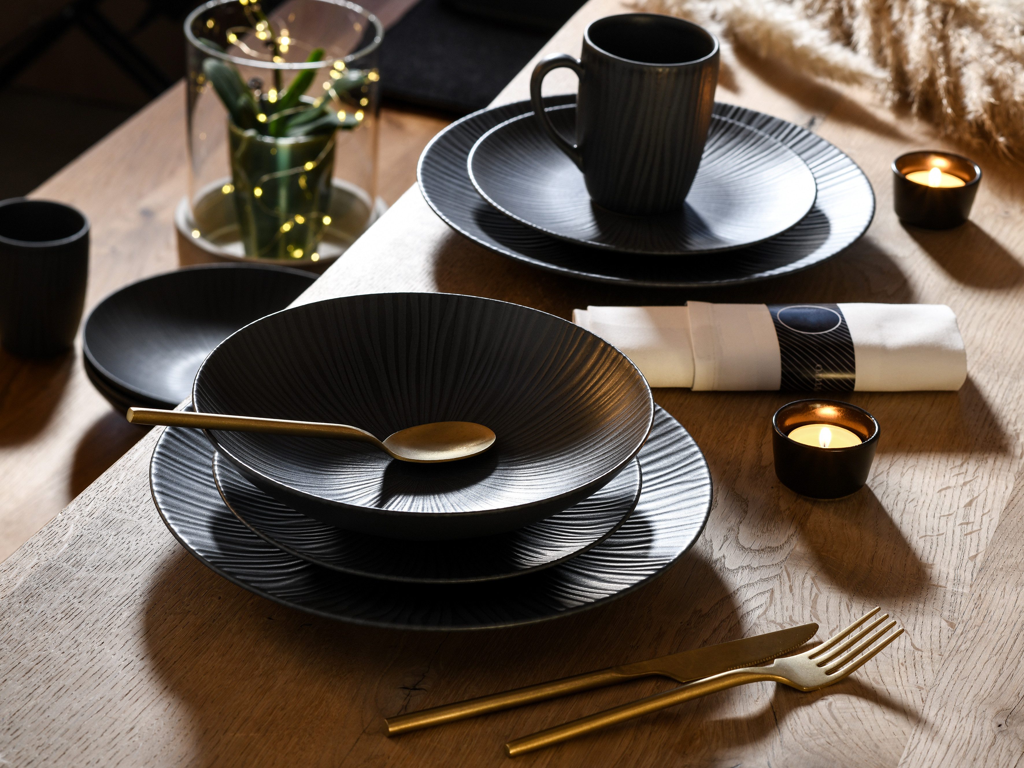 CreaTable Kombiservice Vesuvio, Service 24-tlg. (24-tlg), 6 Personen, Steinzeug, Eleganz, Vulkanoptik