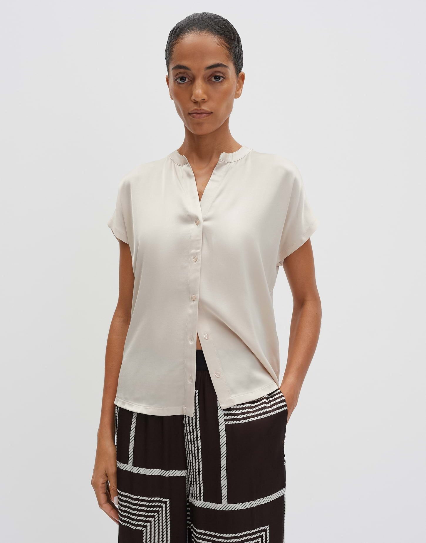 Kurzarmshirt KORALIE Regular im Materialmix