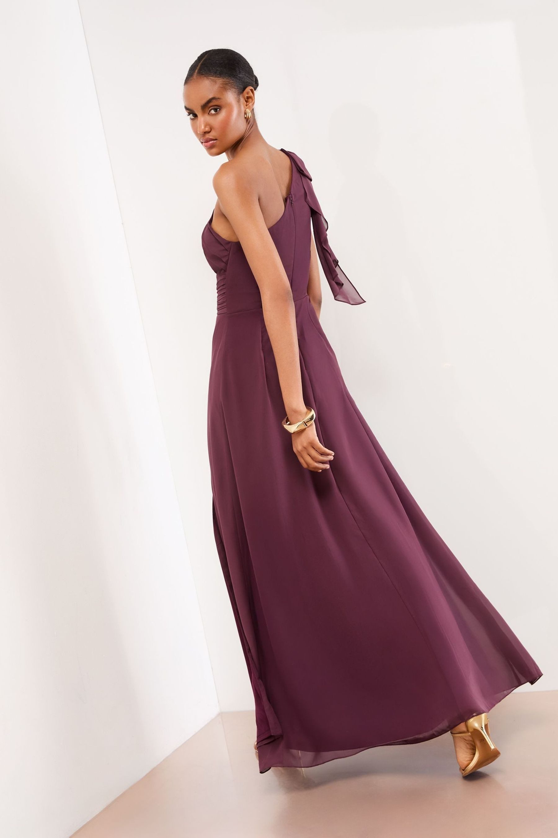 LIPSY One-Shoulder-Kleid Lipsy Maxikleid für Hochzeit/Brautjungfer, Petite günstig online kaufen