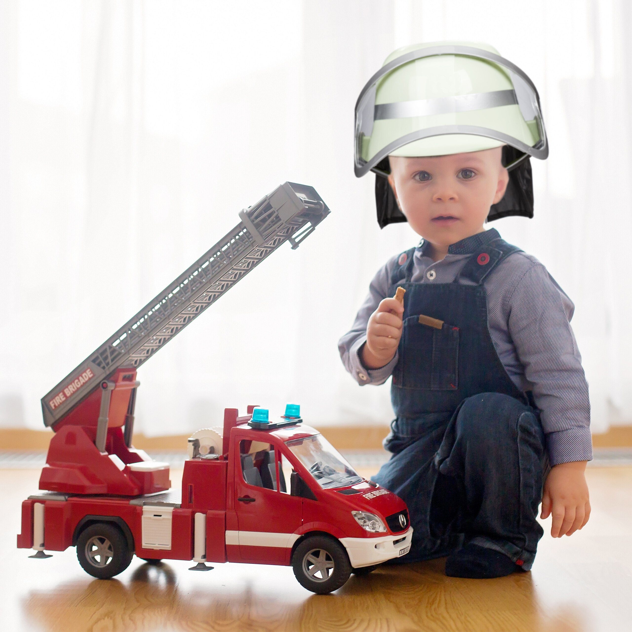 relaxdays Feuerwehrhelm für Kind