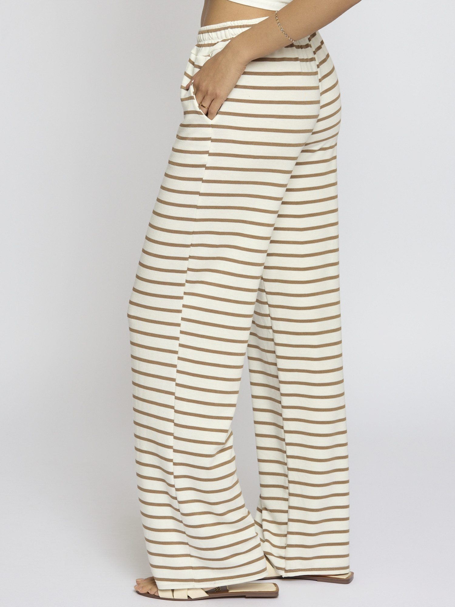 Lilavie Stoffhose Sveaa günstig online kaufen