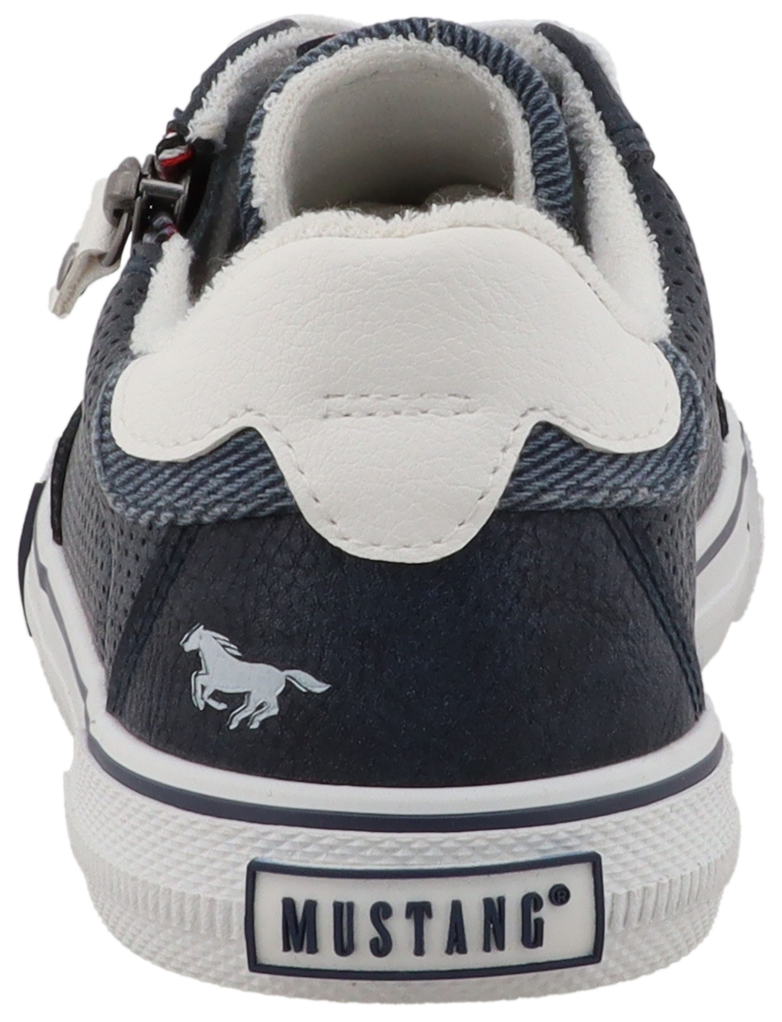 Mustang Shoes Inken Sneaker Freizeitschuh, Halbschuh, Schnürschuh mit Logoschriftzügen