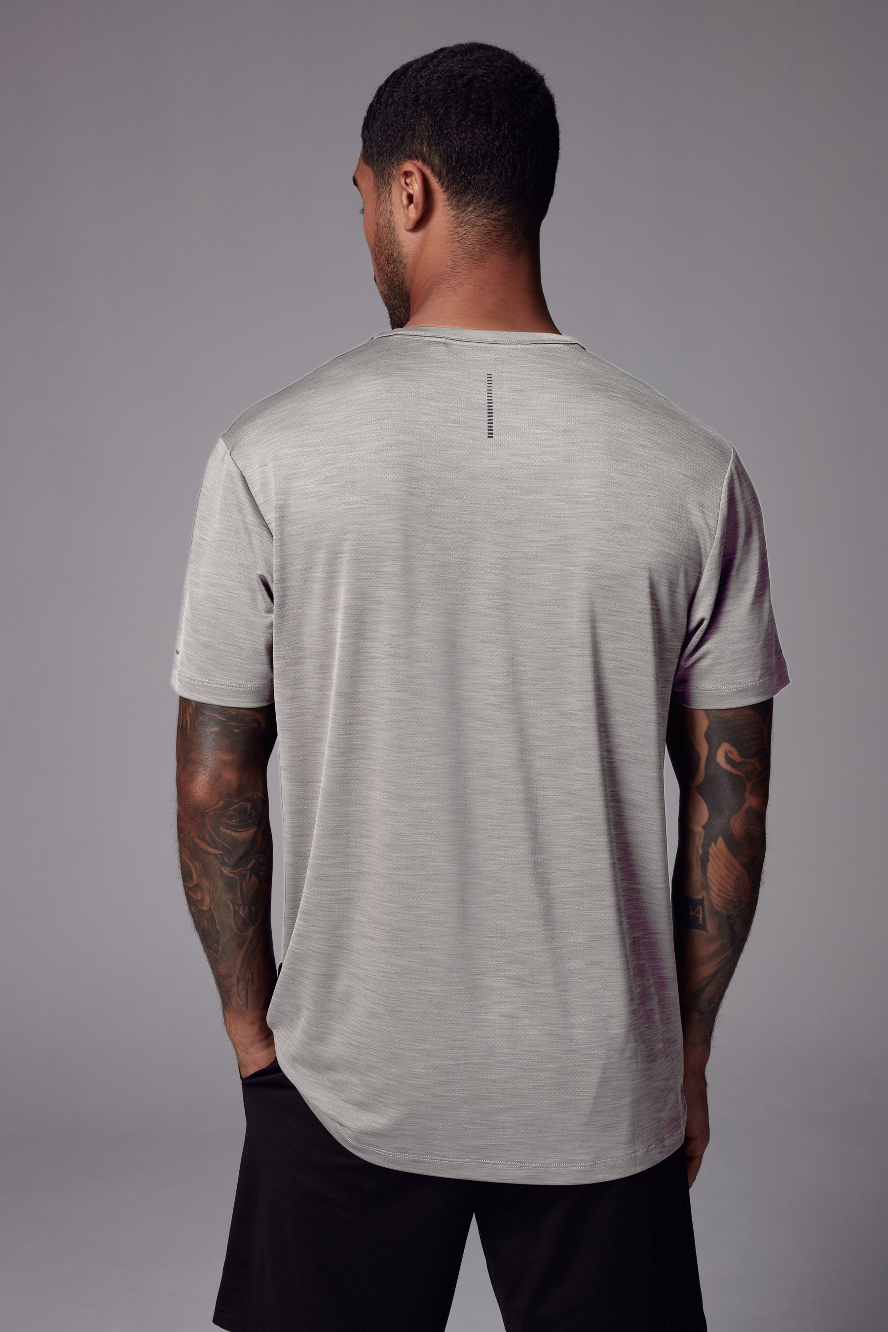 Next Trainingsshirt Sport-T-Shirt mit Netzstoff (1-tlg) günstig online kaufen