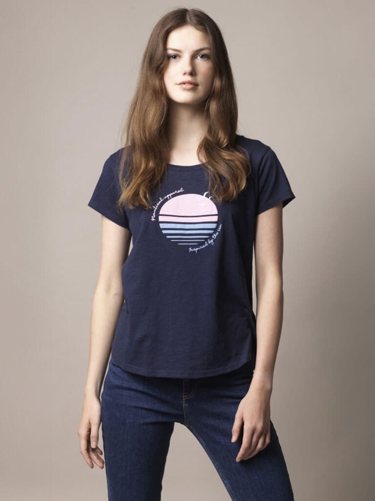 Sea Ranch T-Shirt Aia Damen Kurzarm-Shirt Brustprint Maritim - Sommershirt Freizeitshirt A-Linien-Schnitt, Single-Jersey Baumwolle, Atmungsaktiv, Rundhals