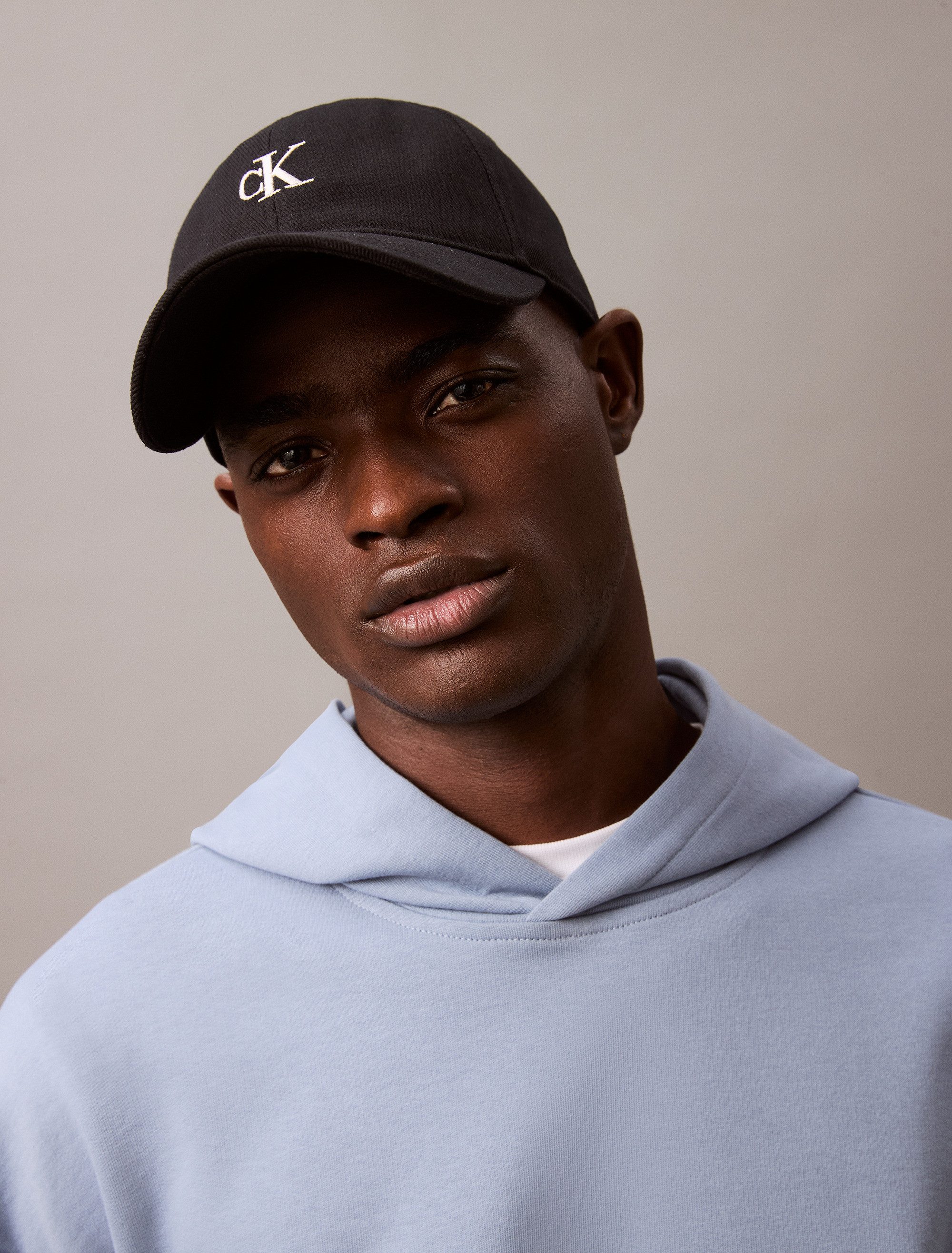 Calvin Klein Baseball Cap MONOGRAM EMBROIDERY BASEBALL CAP Mit festem Schirm