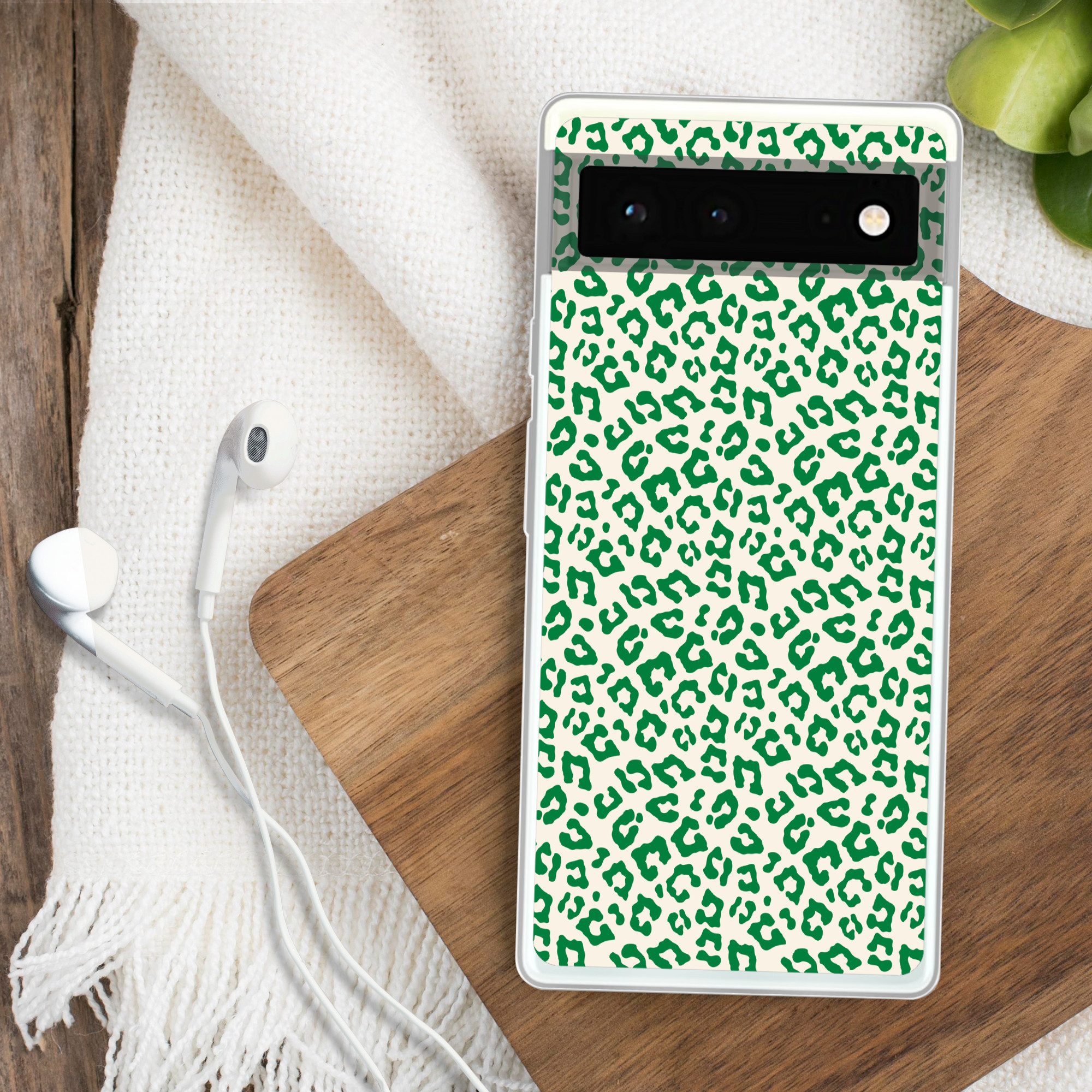 MuchoWow Handyhülle für Google Pixel 6 Pantherdruck - Grün - Beige - Tierdruck, Handy Case, Silikon, Bumper Case Dünn