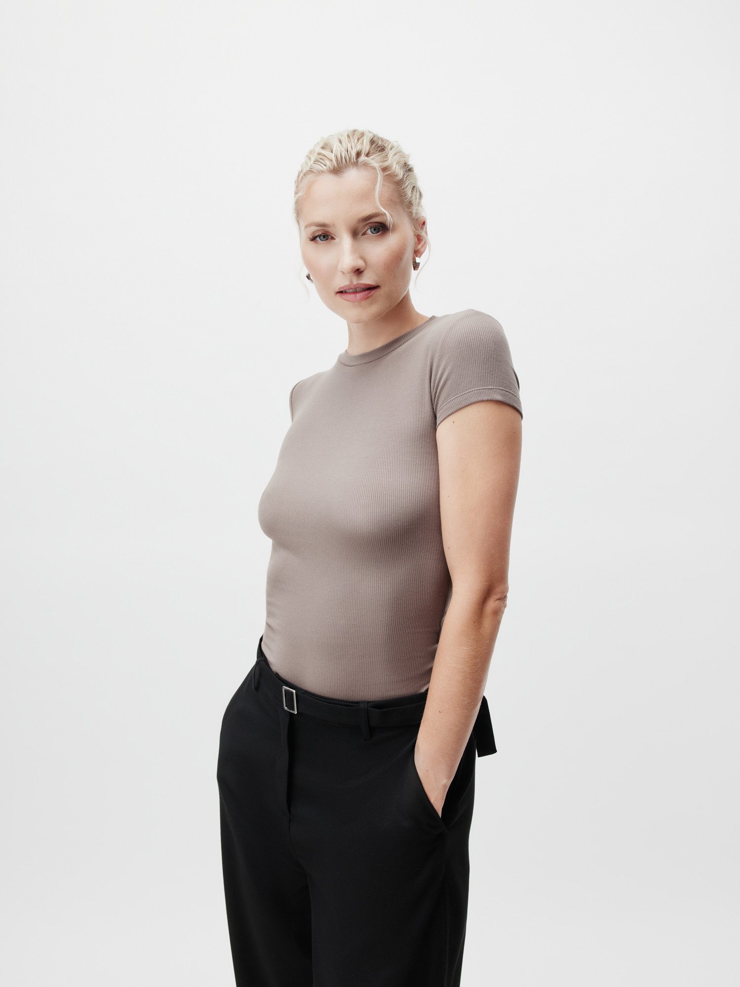 LeGer T-Shirt Cindy, LeGer by Lena Gercke Figurbetont mit Rundhalsausschnit günstig online kaufen