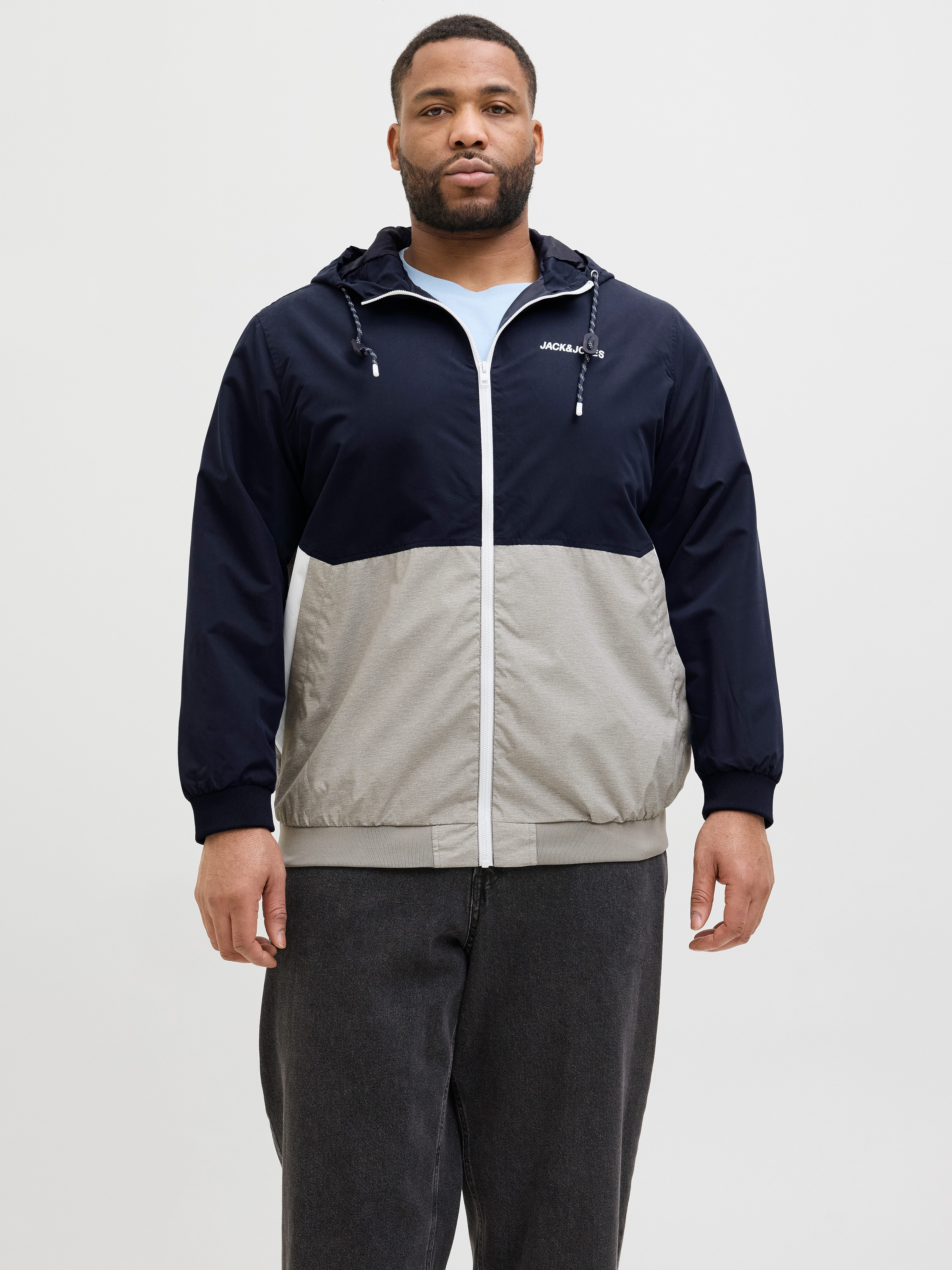 Jack & Jones PlusSize Bomberjacke JJERUSH HOOD BOMBER NOOS PLS mit Logo Sch günstig online kaufen
