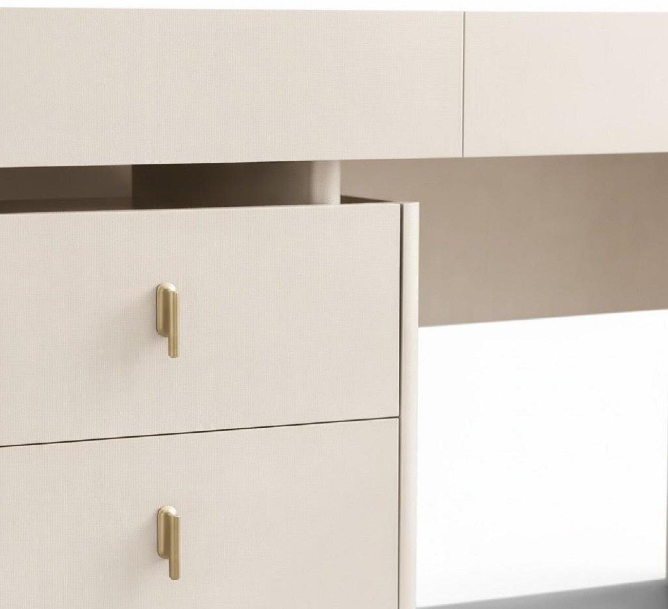 Xlmoebel Schminktisch Beiges Schlafzimmer-Set mit Kommode und weichem Hocker aus Holz (Schlafzimmer-Set, mit Hocker), Made in Europa