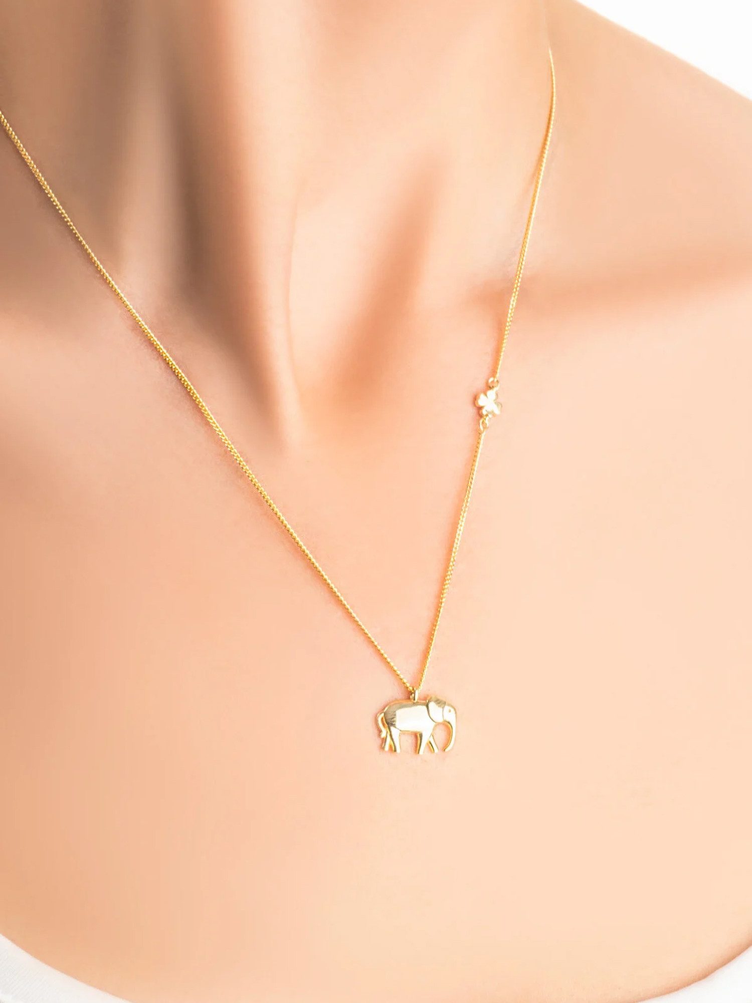 So CHIC... Kette mit Einhänger Halskette „Little Elephant“ aus 18 Karat Wei günstig online kaufen
