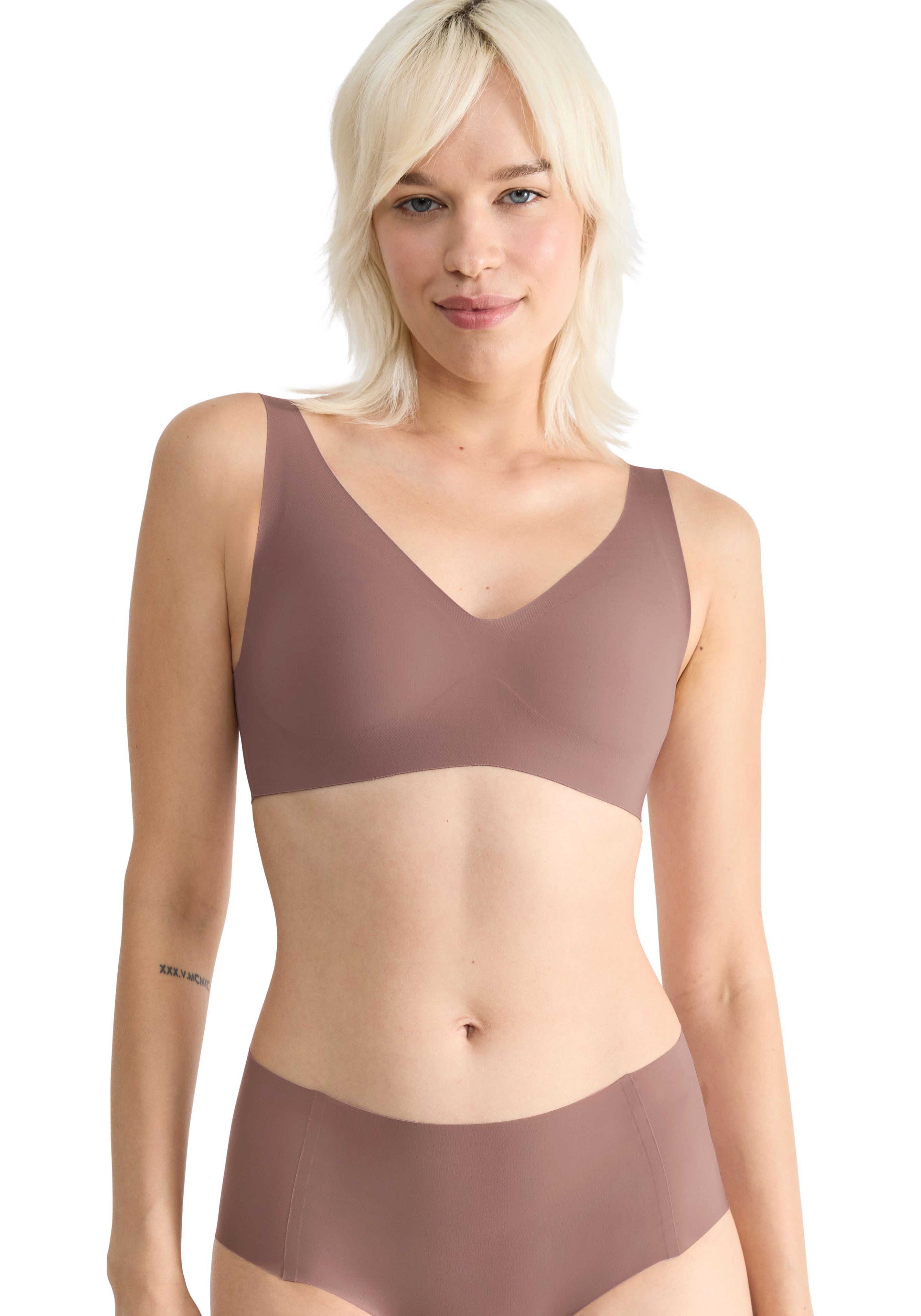sloggi Soft-BH ZERO Feel 2.0 nahtlos, herausnehmbaren Pads, V-Ausschnitt, breite Träger, Microfaser
