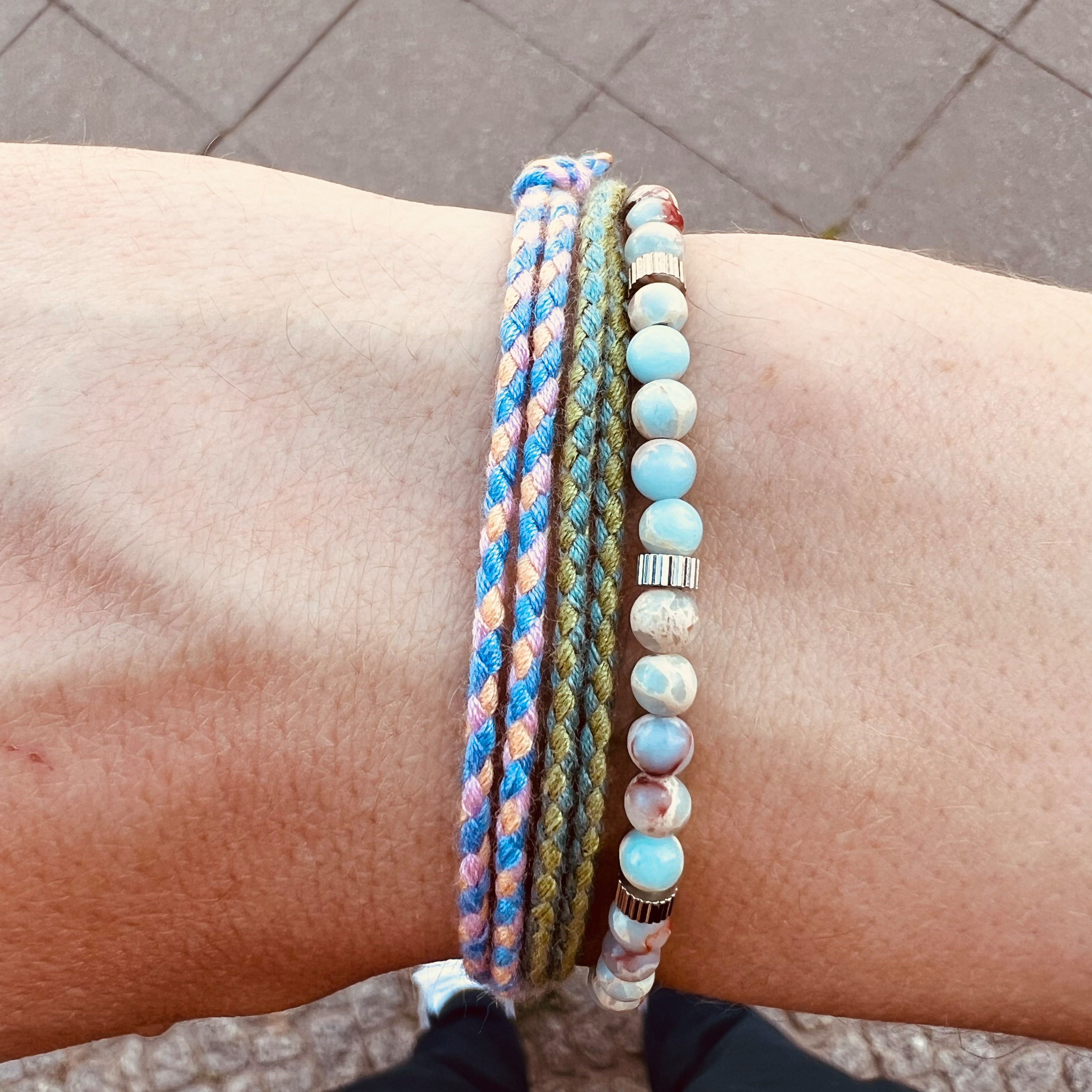 Made by Nami Armband Set Armband Herren Damen bunt mit verschiedenen Armbändern, aus Stoff und Edelstahl - Schlichtes Design - Wasserfest