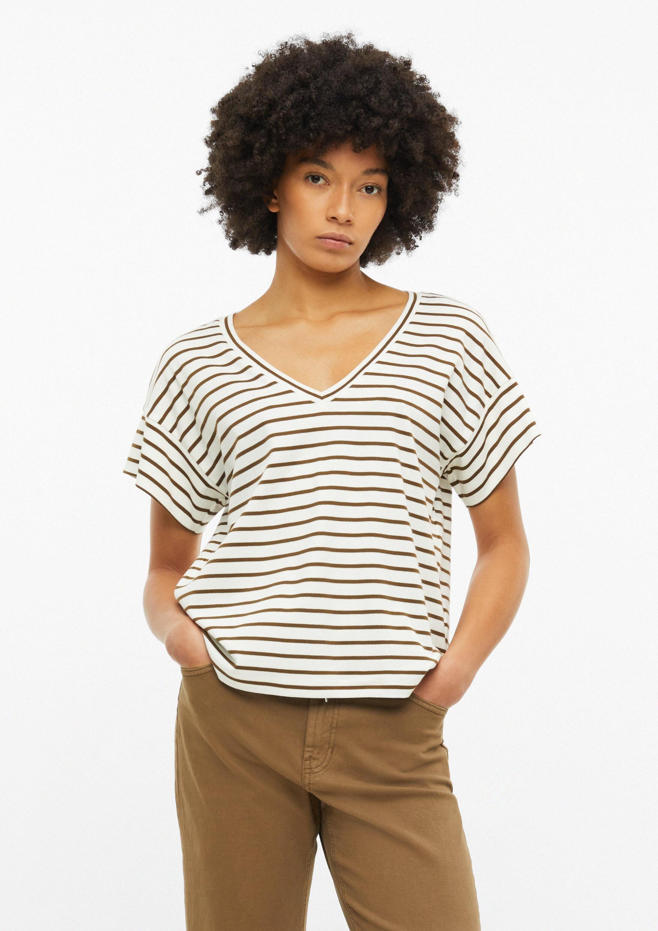 s.Oliver Kurzarmshirt T-Shirt Gestreiftes Jersey-T-Shirt mit V-Ausschnitt