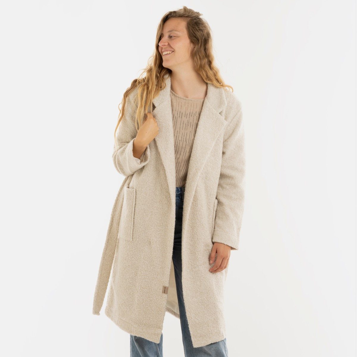 Knit Factory Strickmantel Esra Mantel Beige 36/38 (Set, 1-tlg., Spar-Set) Strick accesoires Wohnen sale winter herbst deko mode Damen Herren