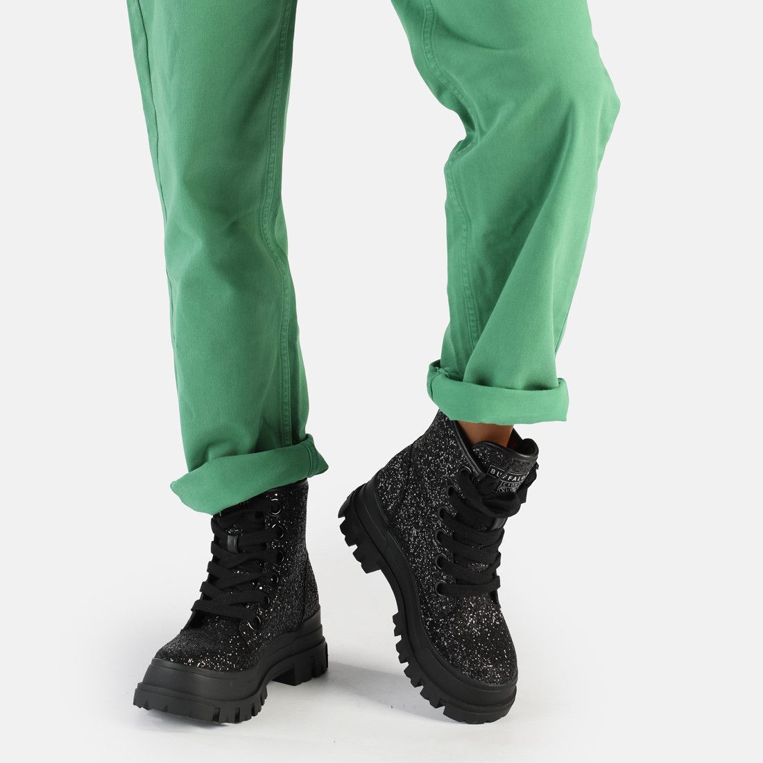 Buffalo ASPHA LACEUP HI Schnürboots Plateauboots, Schnürstiefelette mit stylischem Glitterbesatz