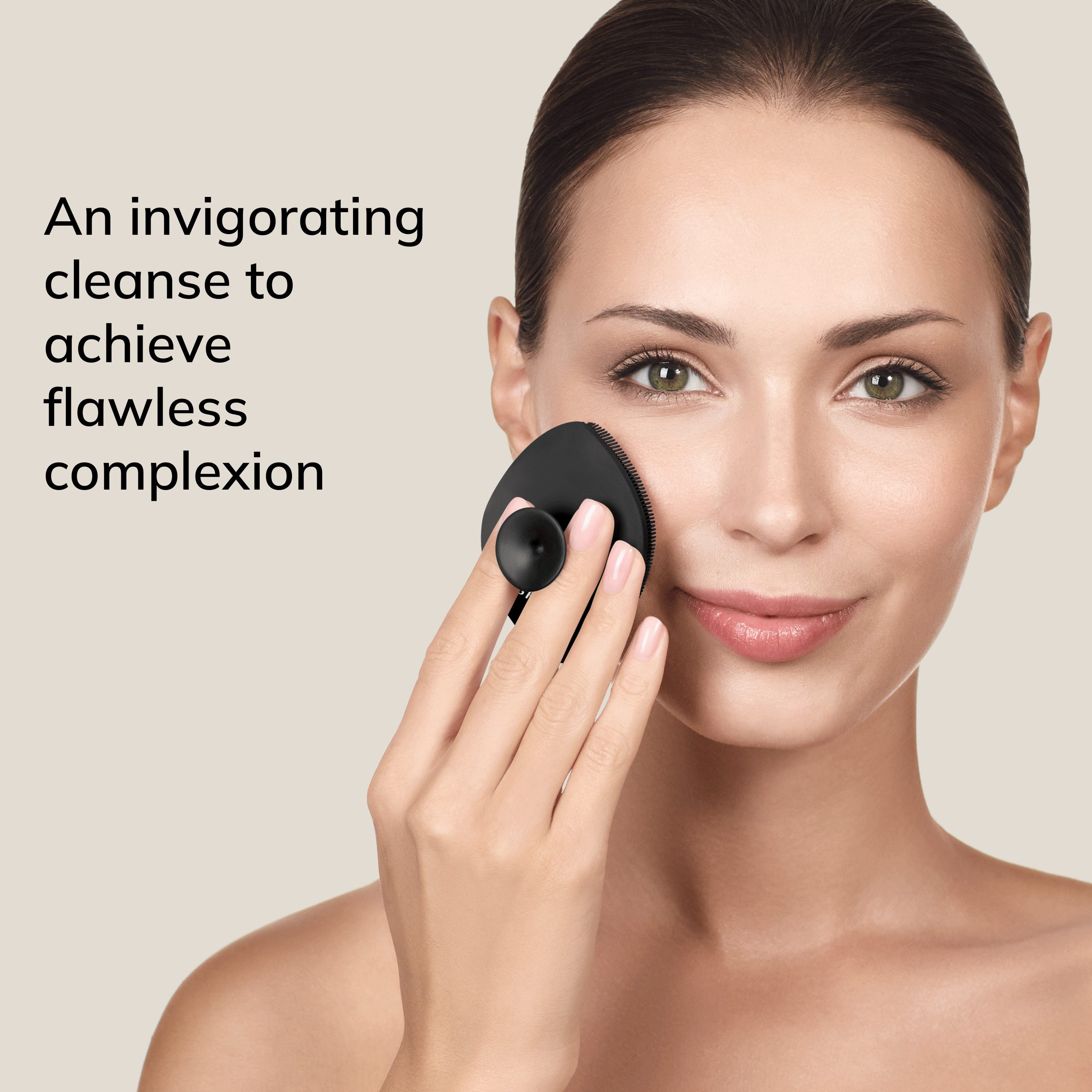 GESKE German Beauty Tech Gesichtsreinigungsbürste SmartAppGuided™ Facial Brush 4 in 1, Packung, 1-tlg., inkl. kostenloser APP (SmartAppGuided Device), Mit der GESKE App erhältst Du deine personalisierte Hautpflegeroutine.