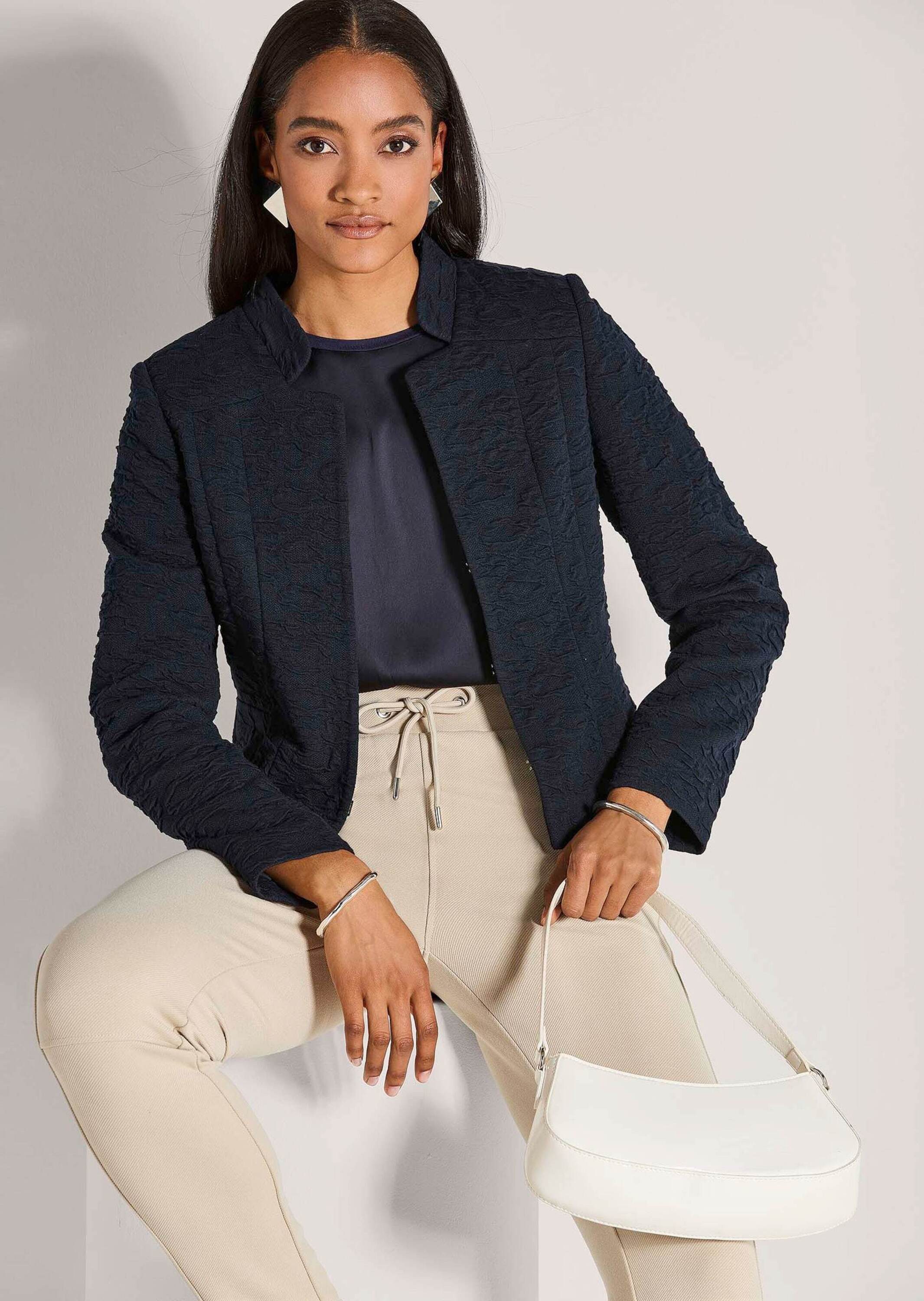 MADELEINE Kurzblazer Moderner Businessblazer mit Leo-Muster Langarmblazer mit trendigem Stehkragen und Hakenverschlüssen – Bild 3 von 5