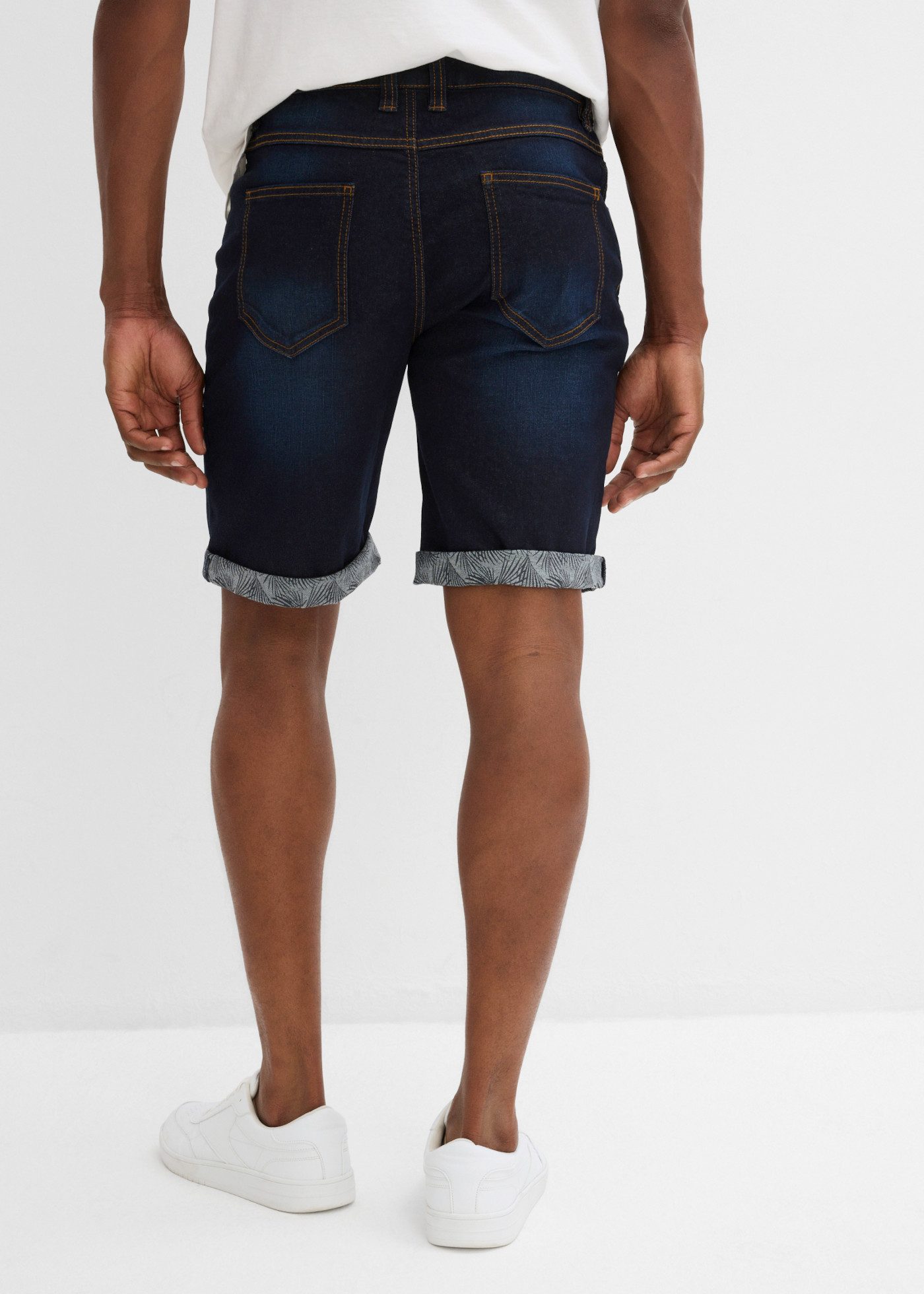 bonprix Bermudas aus Baumwolle und Elasthan, mit Stretch-Material, reguläre Passform