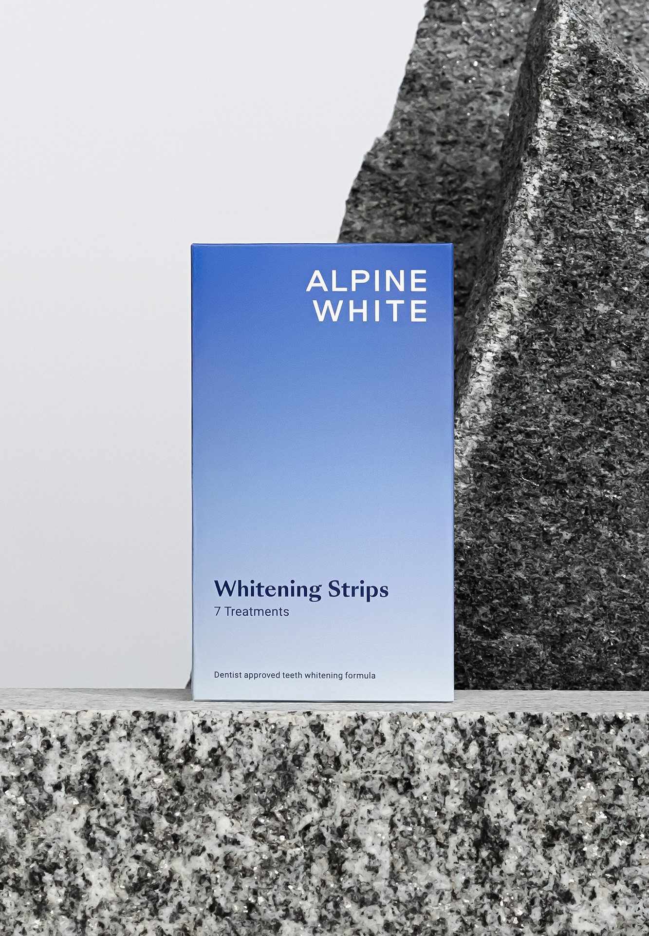 ALPINE WHITE Zahnbleaching-Kit, für sichtbar weißere Zähne in nur 3 Tagen