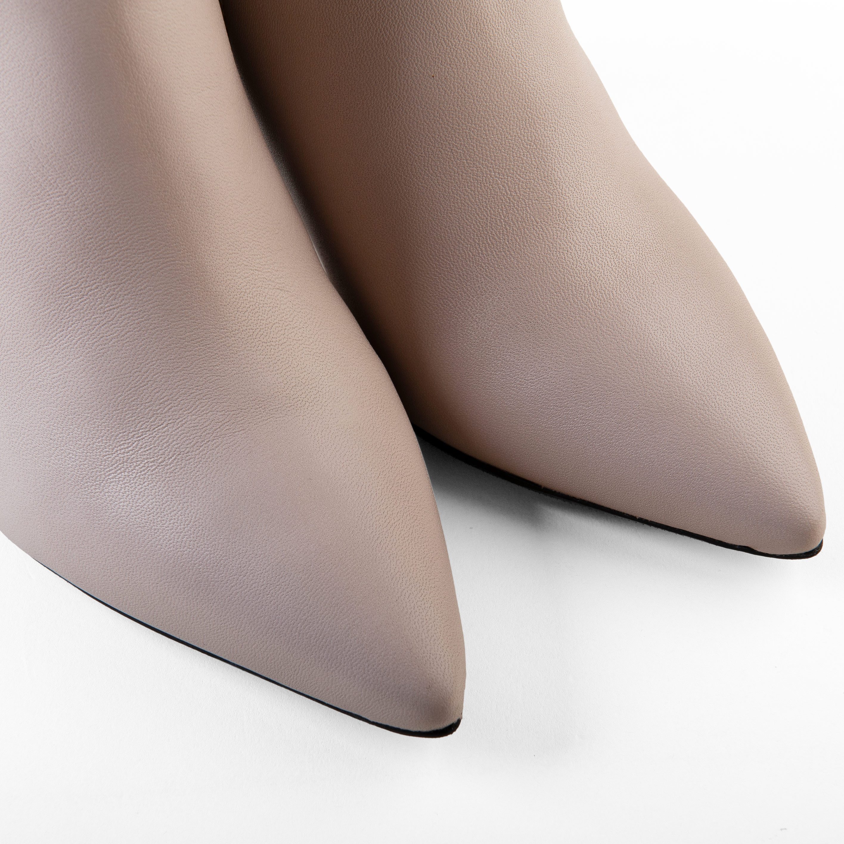 GosiaK. "Luca" High-Heel-Stiefelette aus echtem Leder