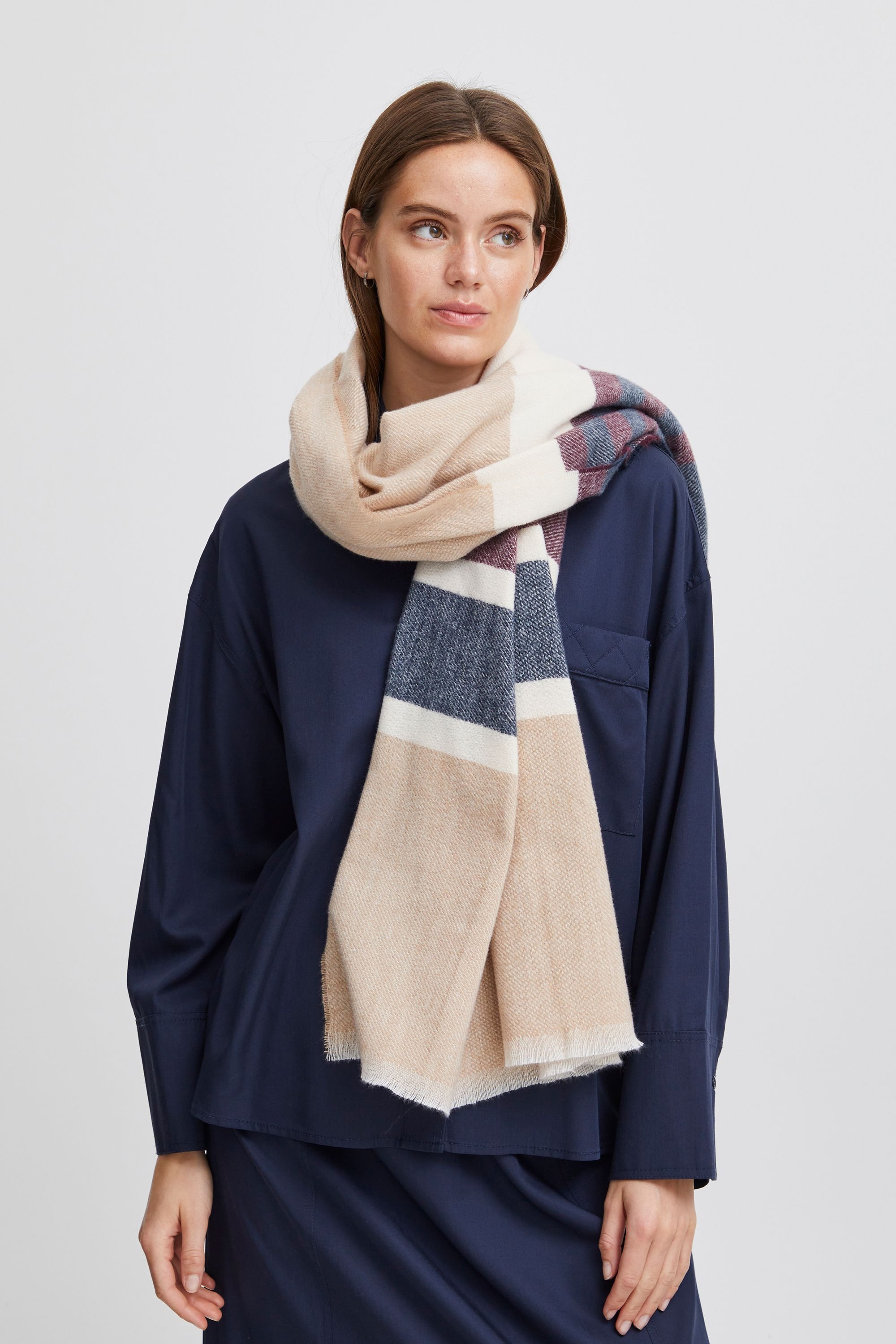 Strickschal BAVIKKE SCARF - 20813979
