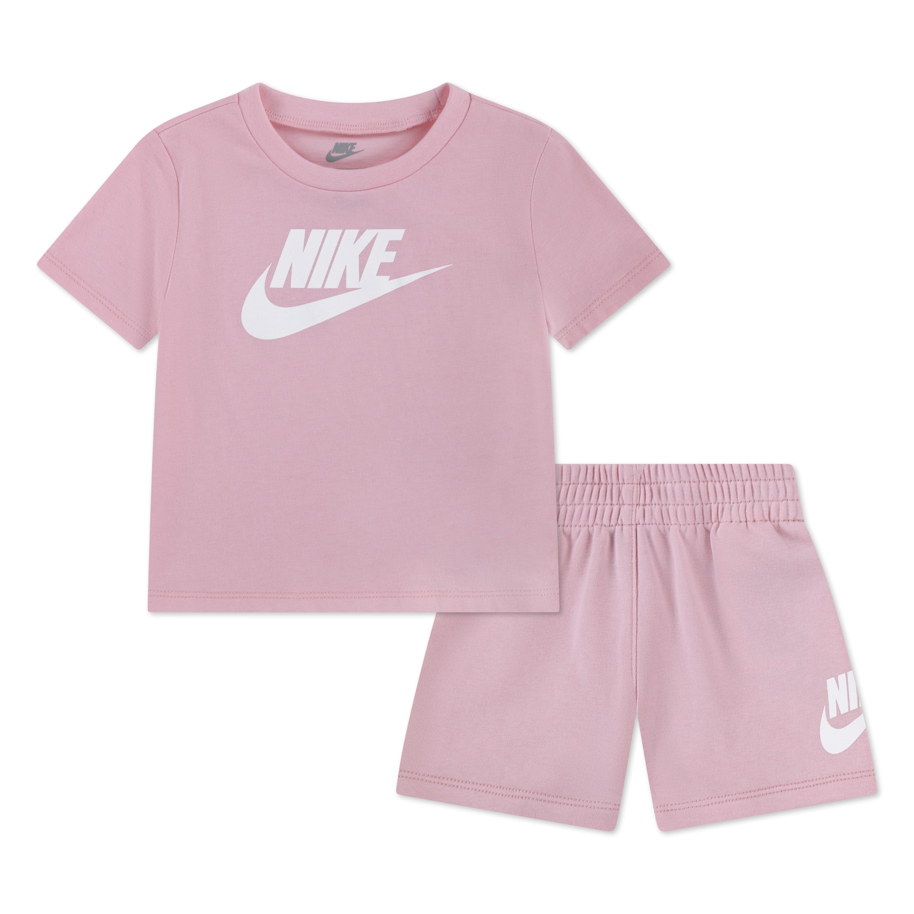 Nike Sportswear T-Shirt & Shorts CLUB TEE & SHORT SET (2-tlg) 2-teiliges Set aus T-Shirt und Shorts, für Babys