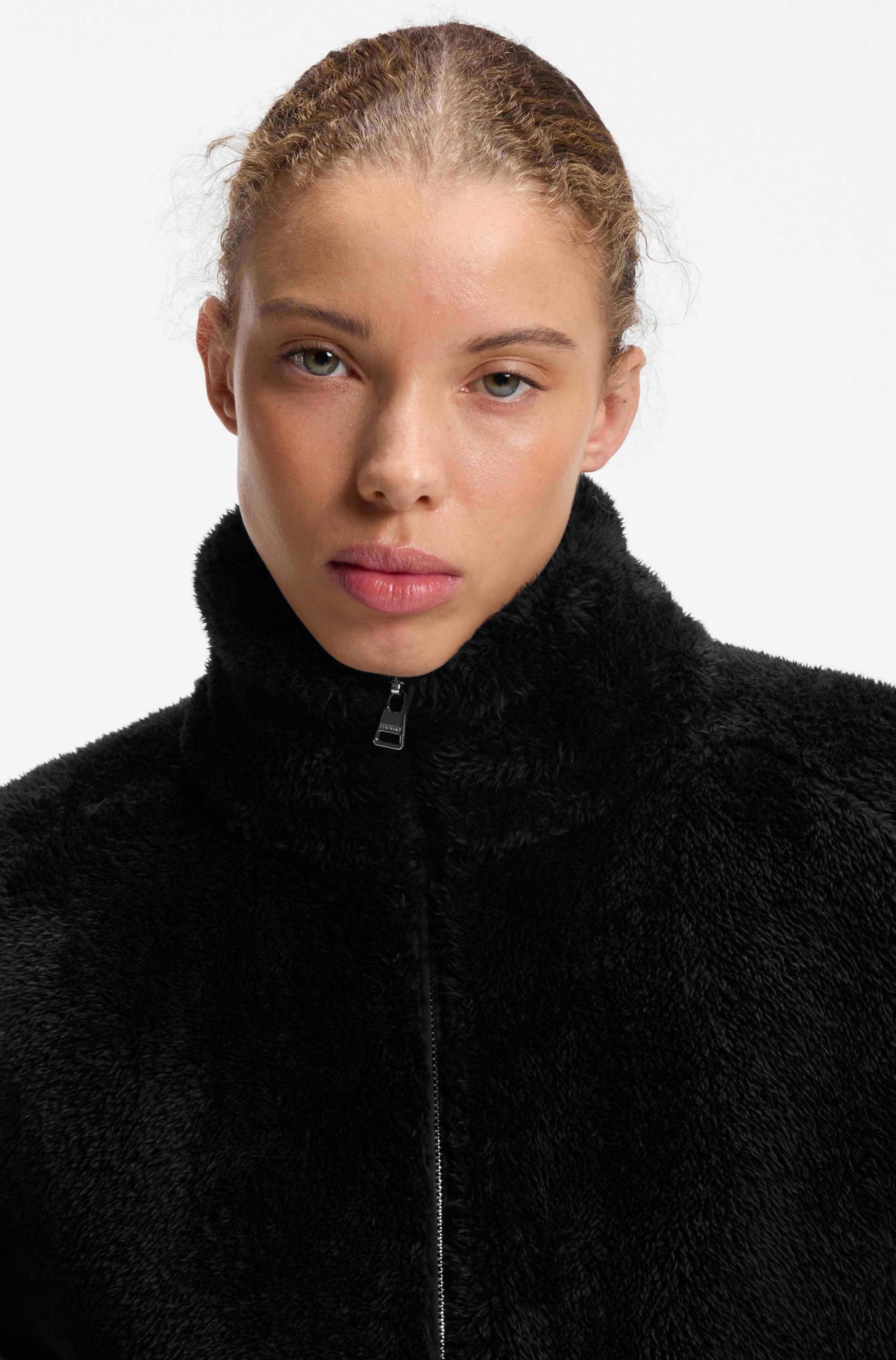 HUGO Fellimitatjacke Fayla mit aufgesetzten Taschen, Relaxed Fit