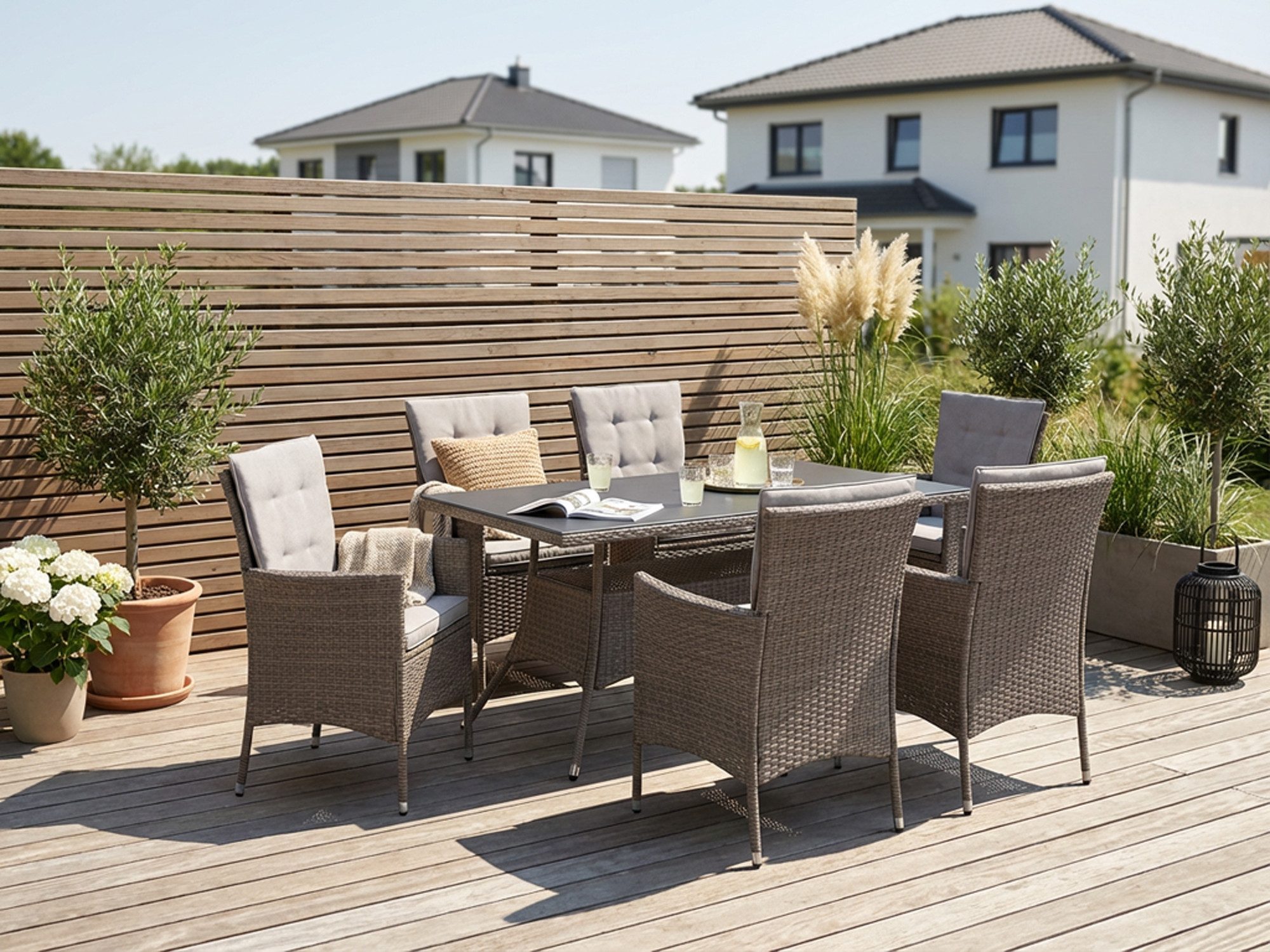 KONIFERA Garten-Essgruppe Mailand, (Set, 19-tlg., 6x Sessel, 6x Sitzauflagen, 6x Rückenauflagen, 1x Tisch), Tischplatte aus Sicherheitsglas, Staufläche unter dem Tisch