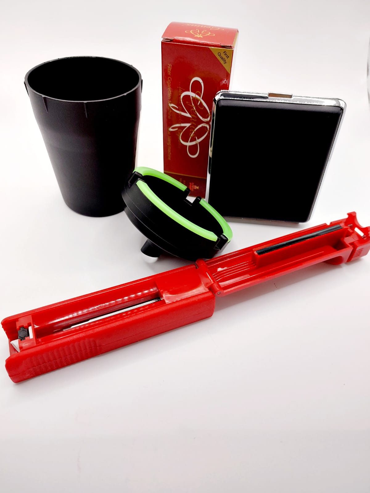 meytrade Minidrehmaschine Stopfer inkl. Zigarettenetui schwarz + Ascher, (3-tlg) – Bild 2 von 3