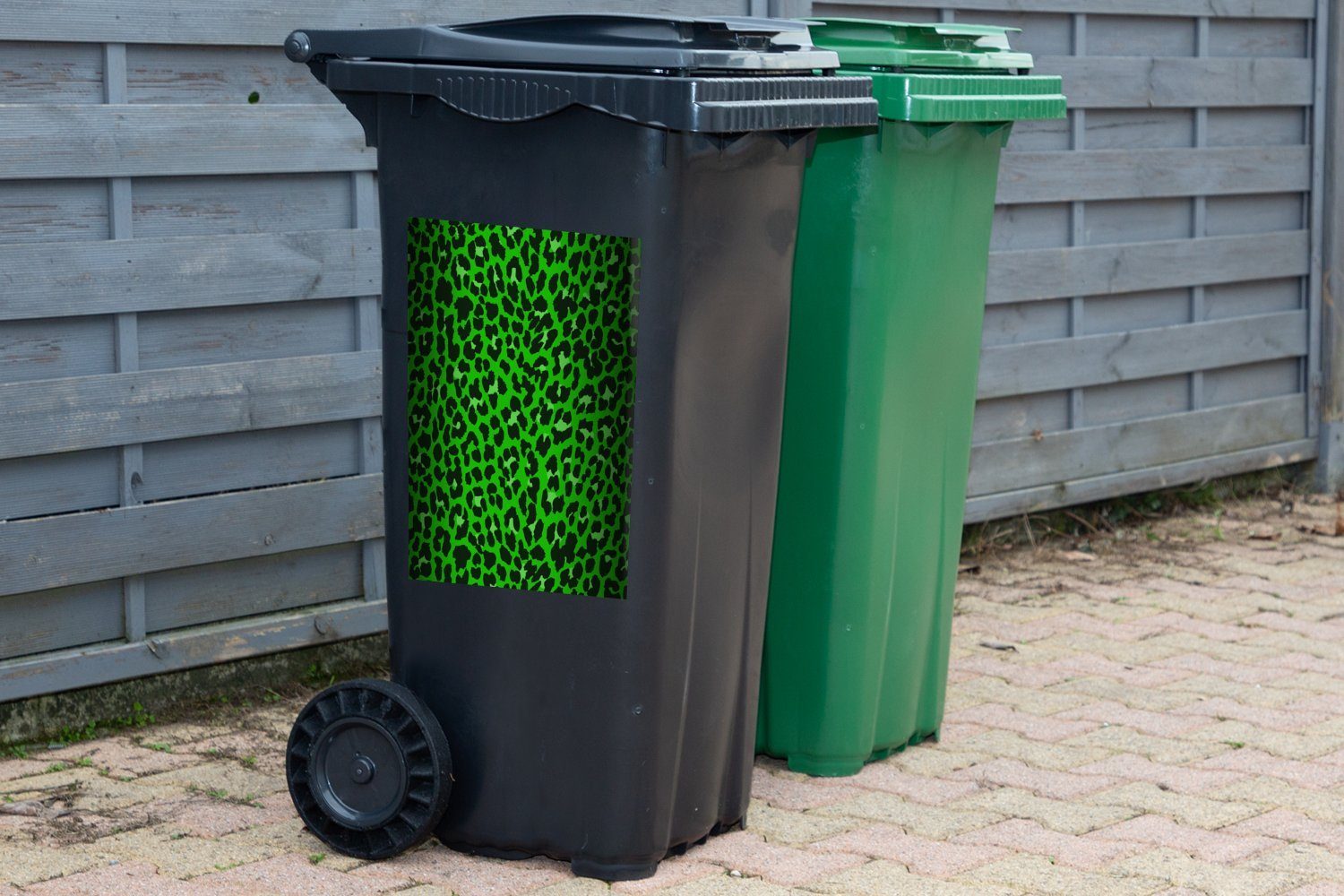 St), Mülleimer-aufkleber, Abfalbehälter Grün - MuchoWow Wandsticker Mülltonne, Muster Container, Sticker, - Leopard (1